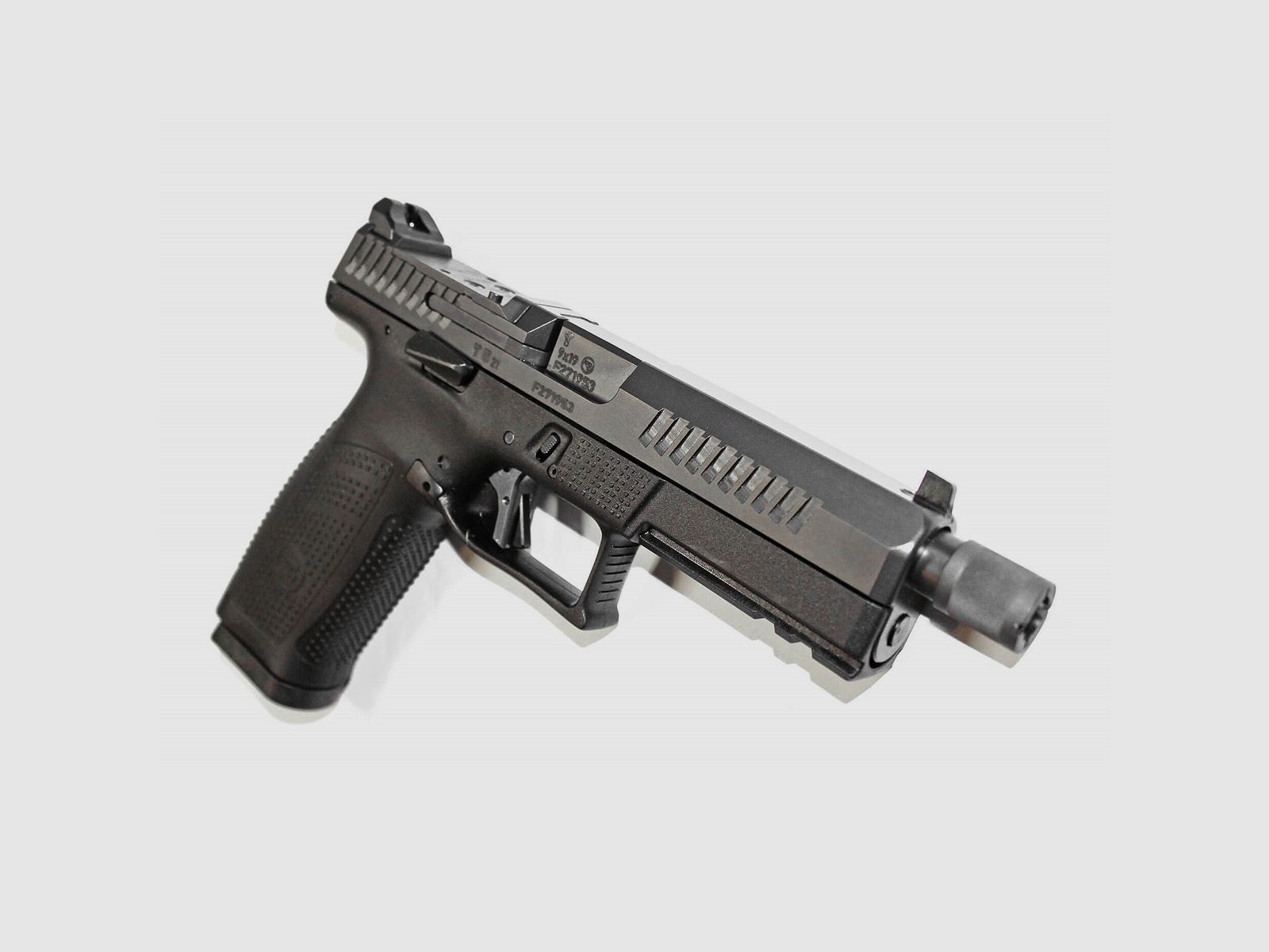 CZ P10F Custom, image 3 sur 3