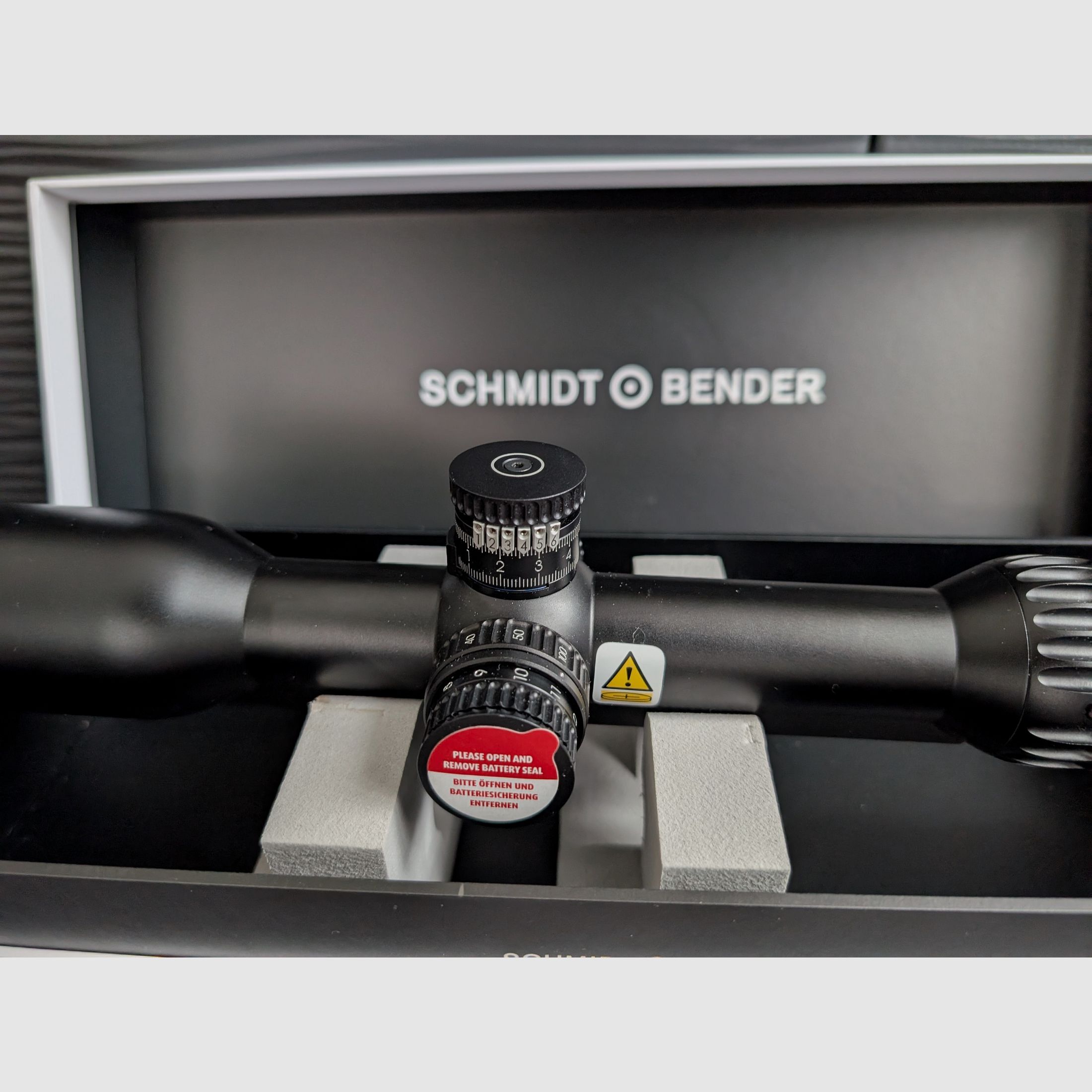 Schmidt und Bender 3-18x42 Meta 2.Be Zeiss rail intérieure, image 2 sur 4