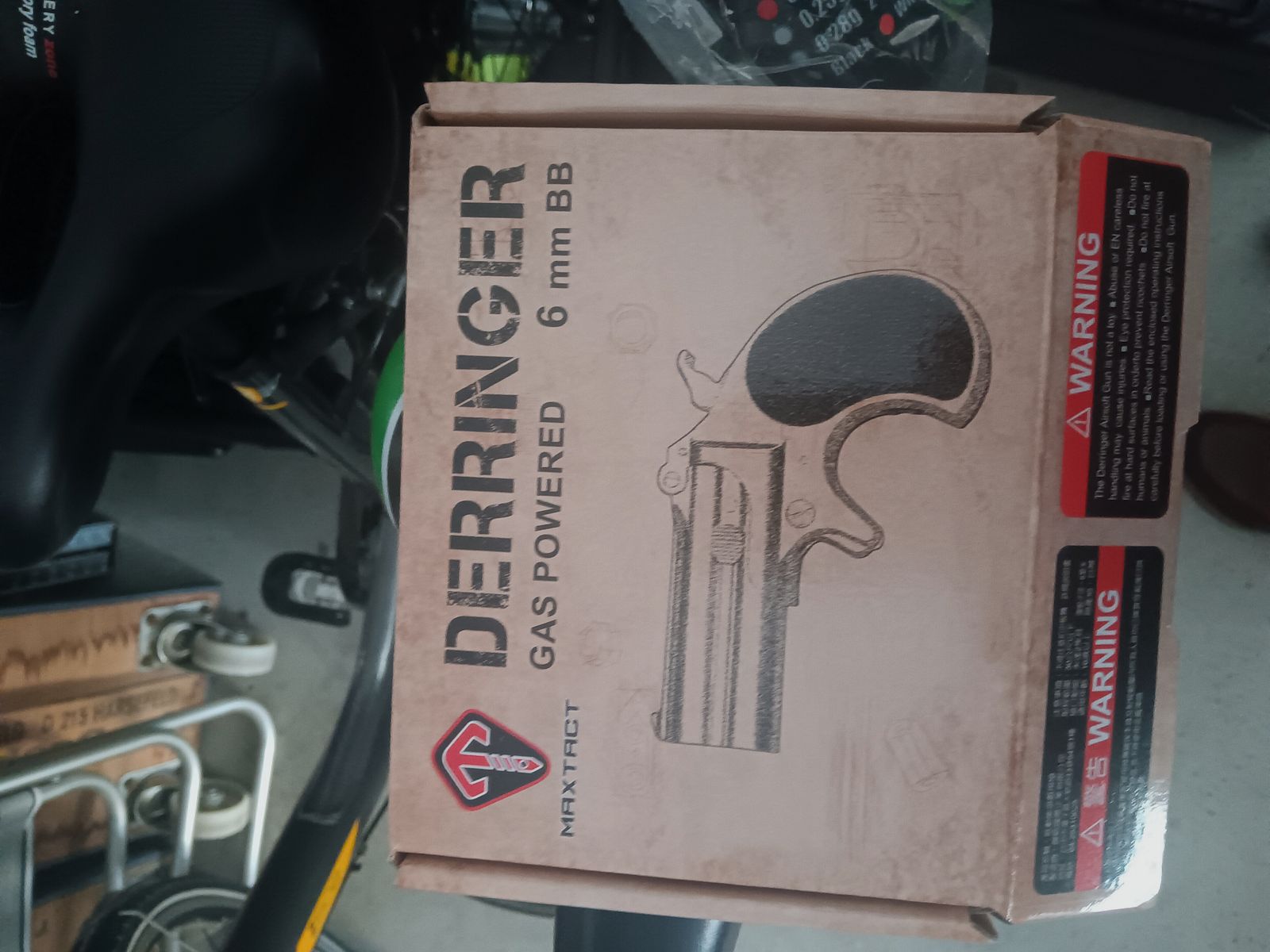 Derringer Co2 neuf et non utilisé