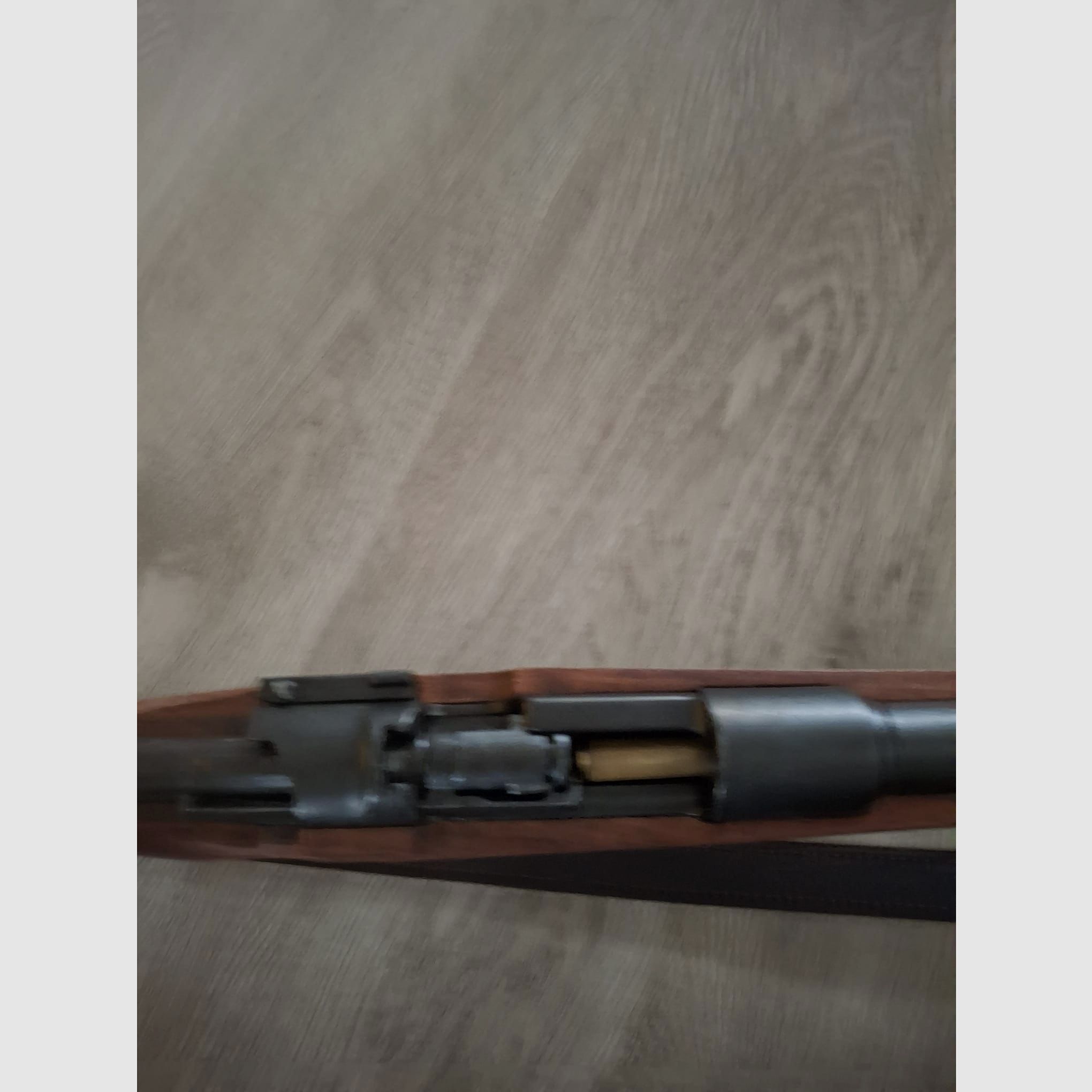 REPLICA MAUSER K98 CON CINTURÓN DENIX Rifle decorativo