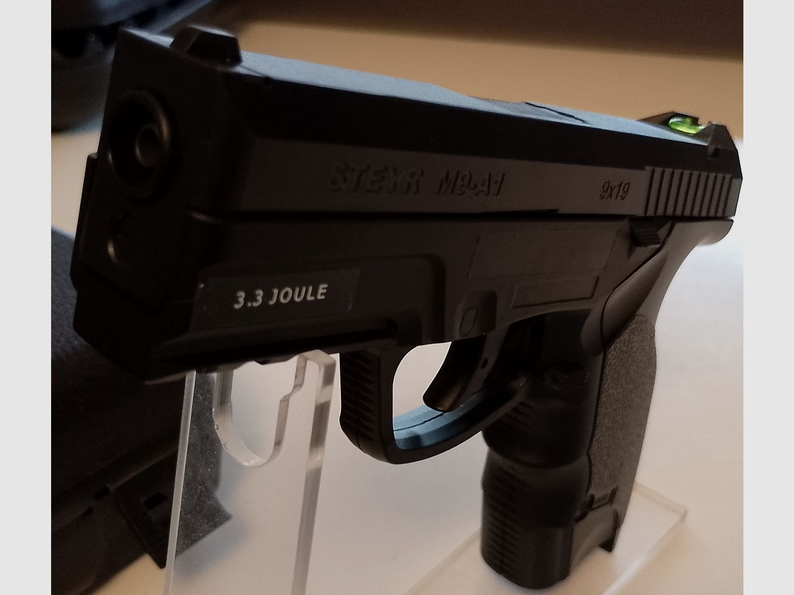 ASG Steyr Mannlicher M9A1 CO2 Luchtpistool Kal. 4,5mm BB Non Blowback zwart, afbeelding 1 van 8