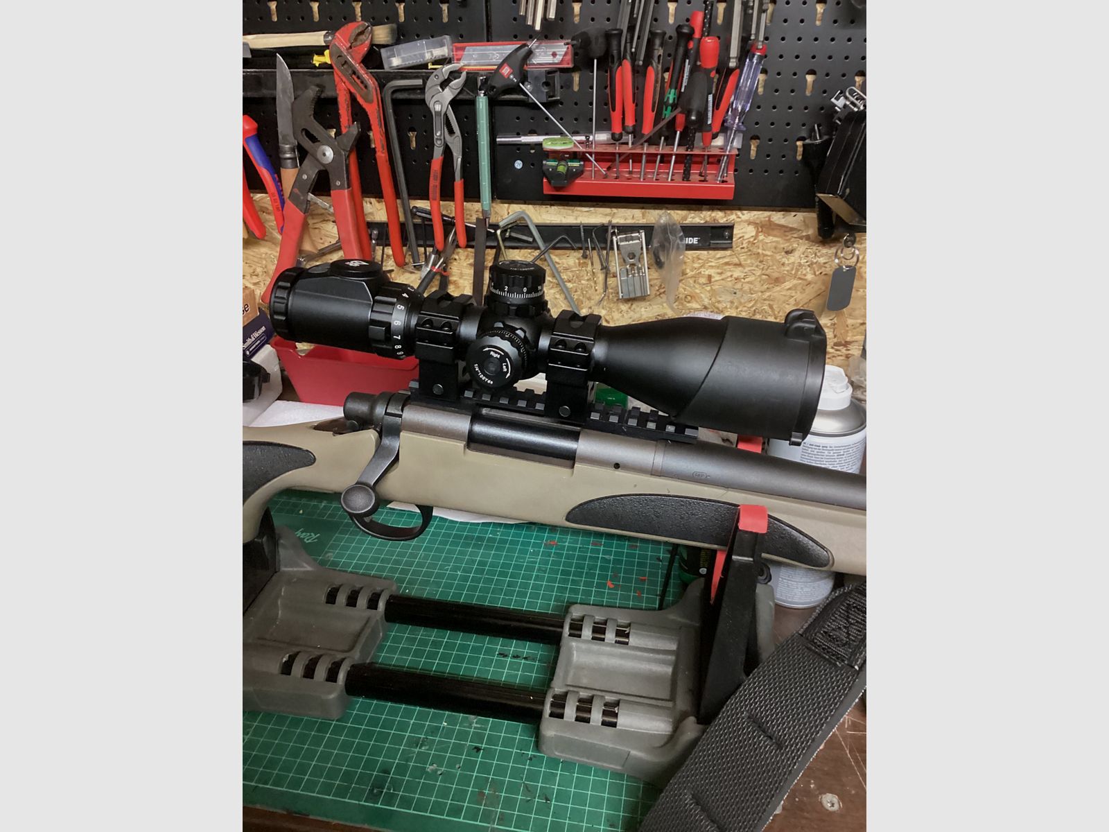 Remington 700 ADL Tactical en .308 Win bullbarrel jeune chasseur tireur sportif filetage 15M1, image 5 sur 5