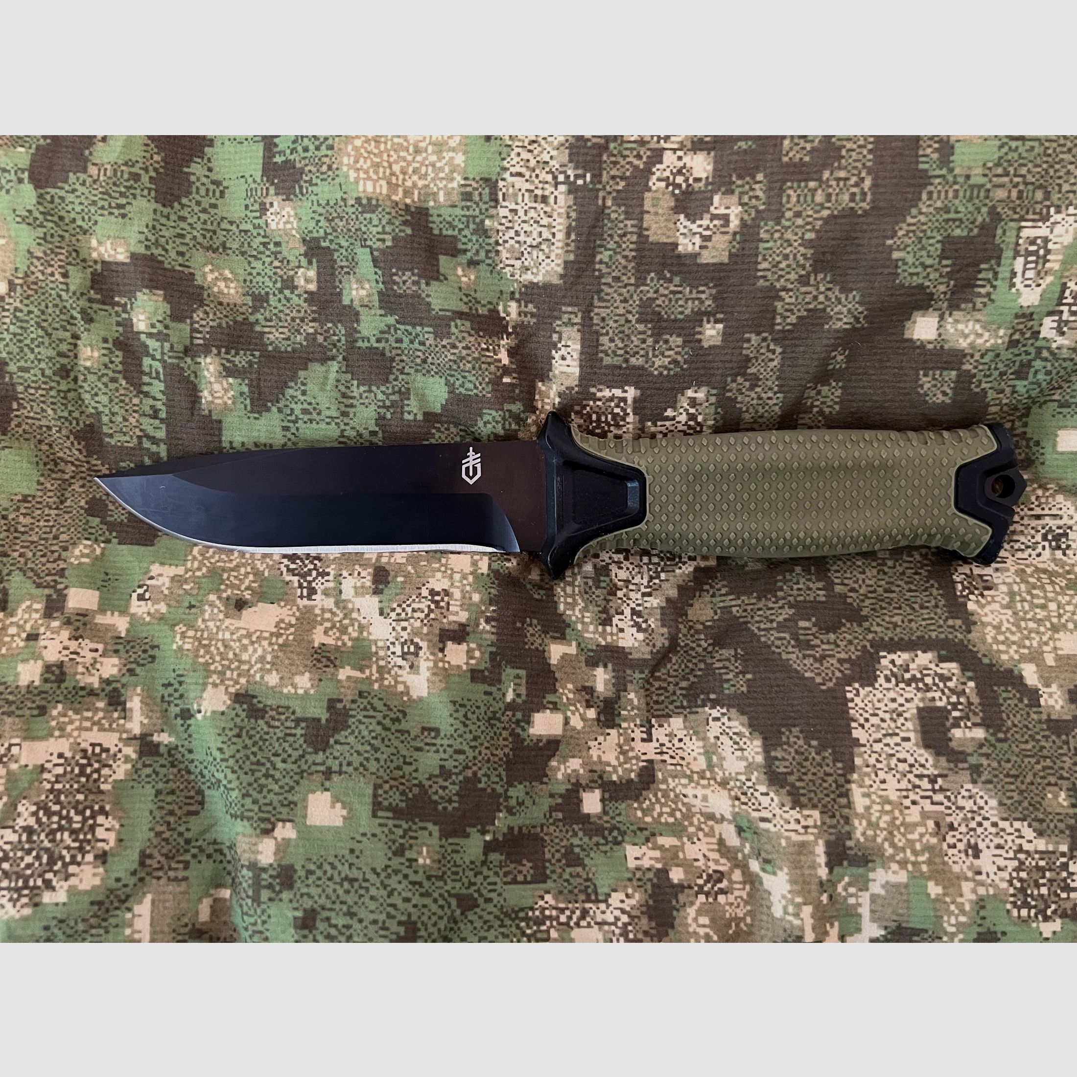 Gerber Strongarm replica