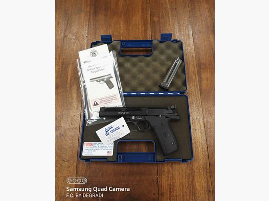SMITH & WESSON 22A1