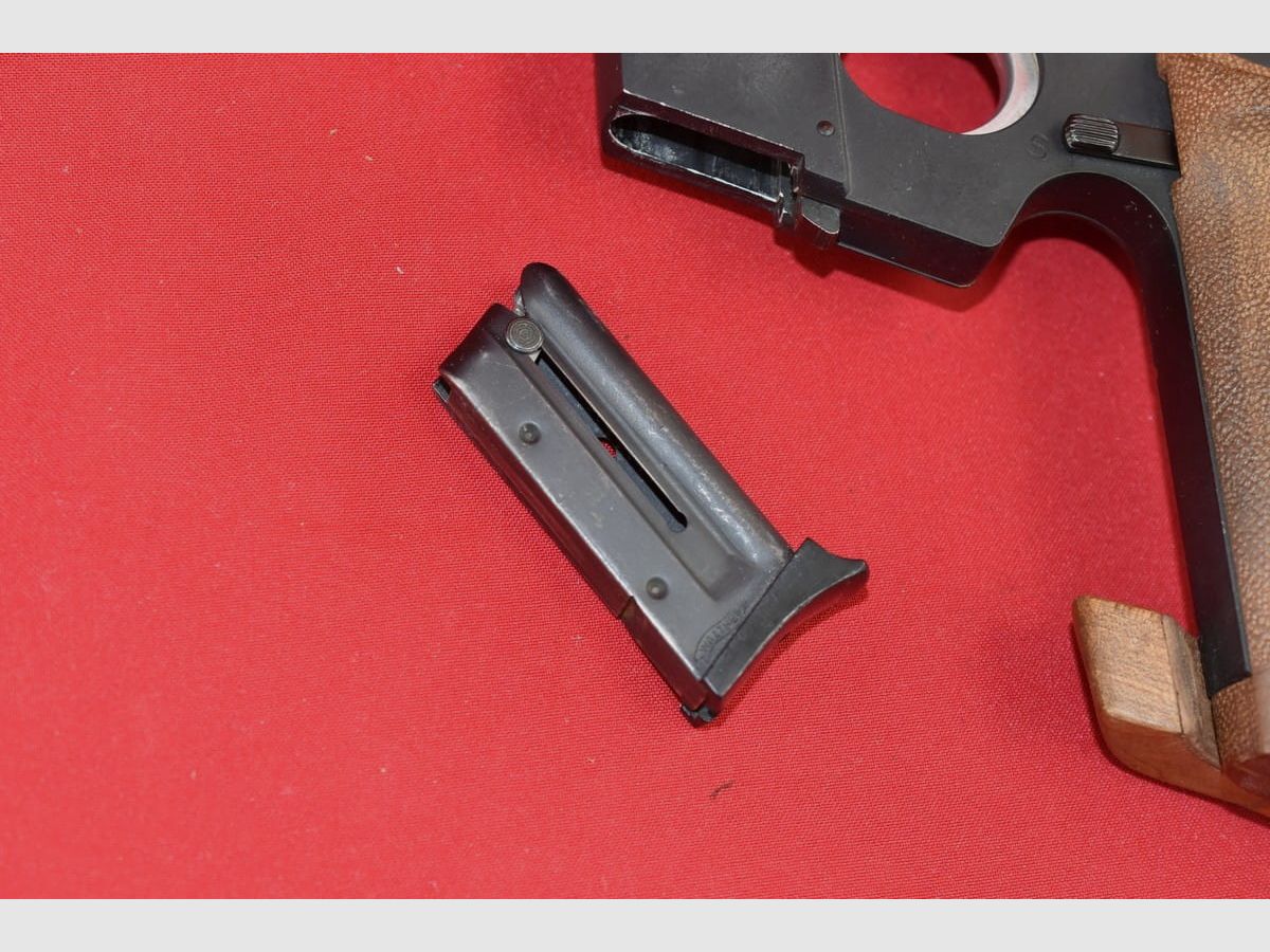 #4745 PISTOLET WALTHER OSP, ROK 1962, Kal. 22 short, zdjęcie 7 z 14