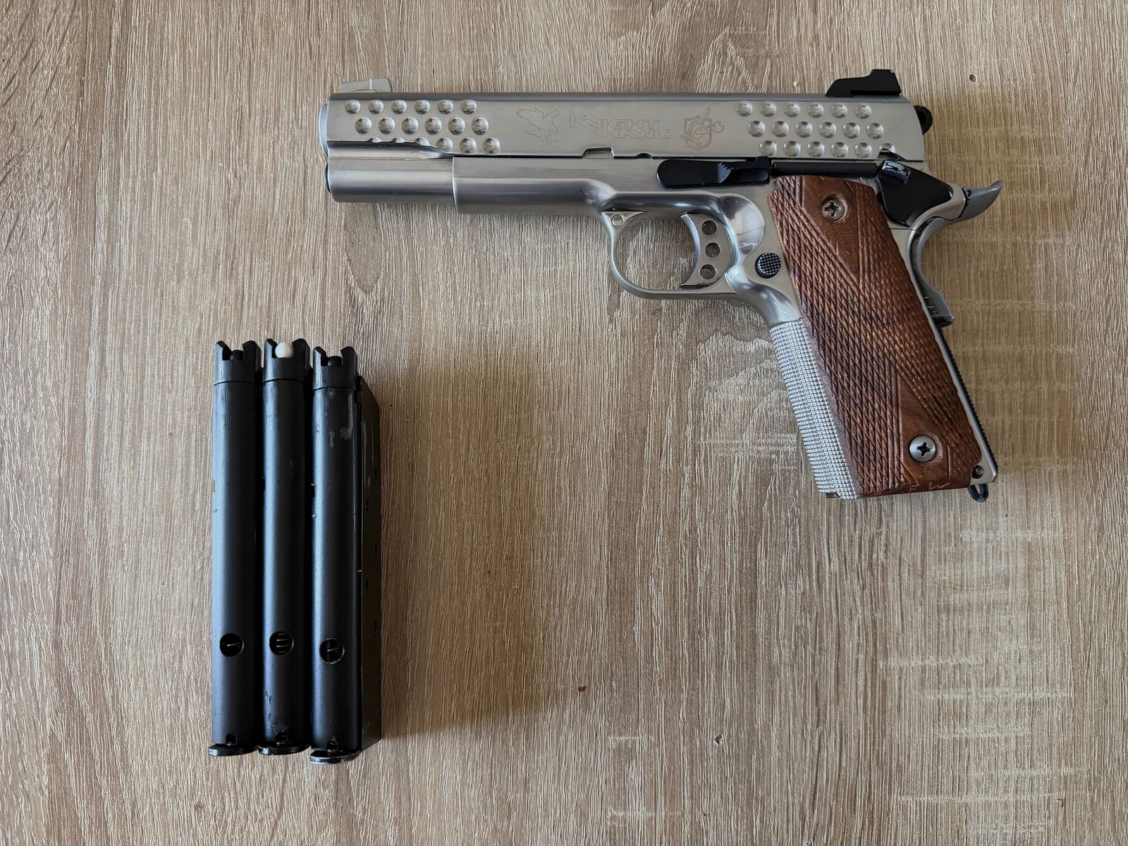 Airsoftpisto Wei Etech 1911 Knight Hawk