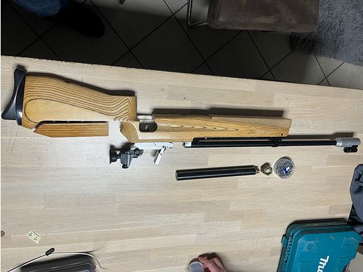 Feinwerkbau C60 zu verkaufen mit Zubehör