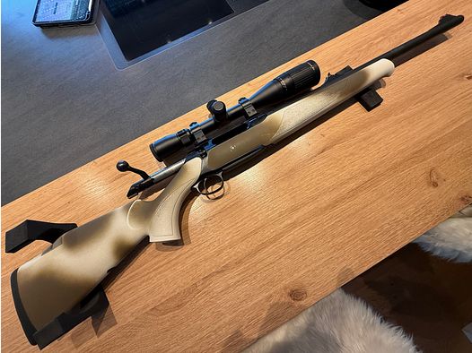 Sauer 202 Repetierbüchse im Kaliber .308 Winchester mit Nikon Monarch UCC 6,5–20× Zielf