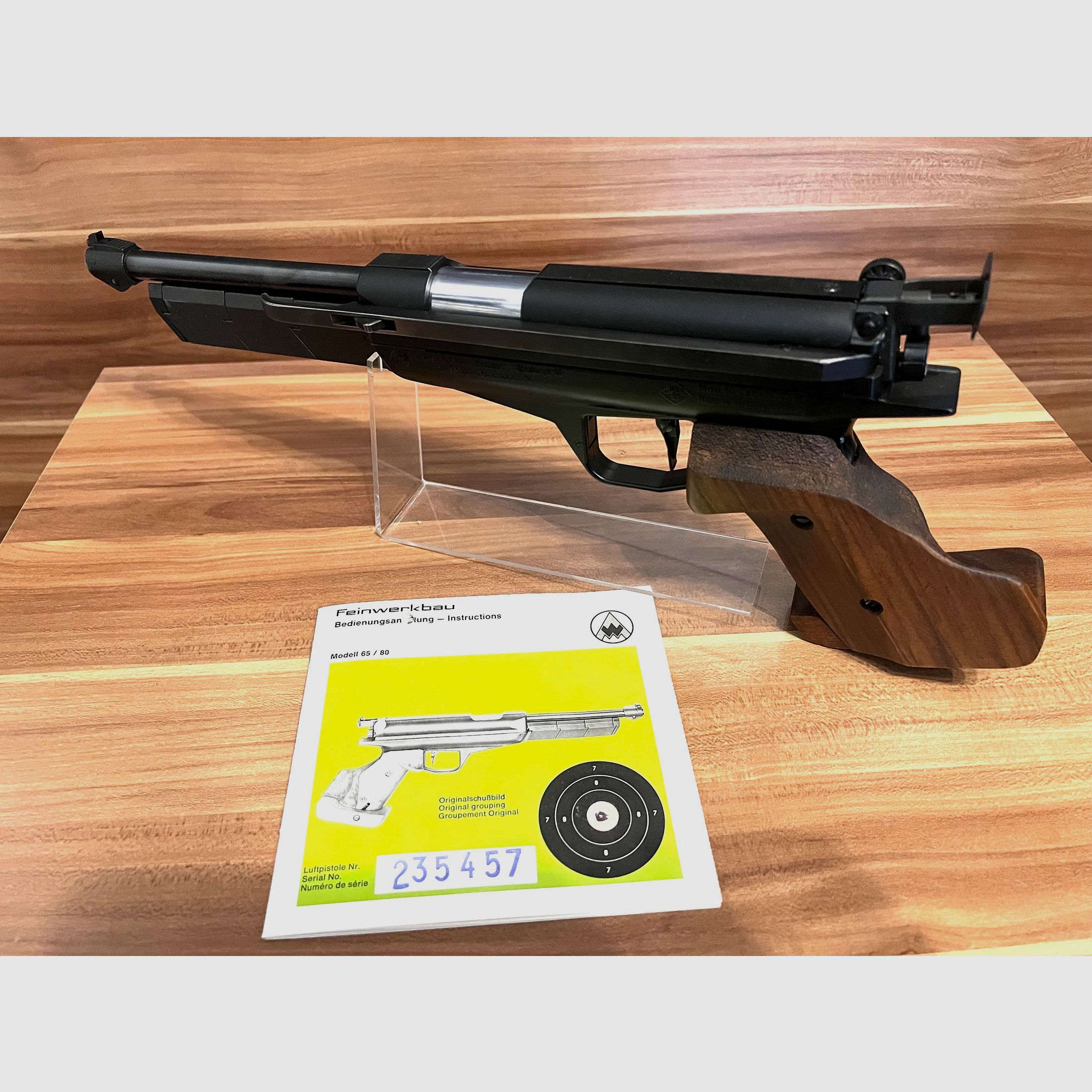 Match Luftpistole od Feinwerkbau, model 80.