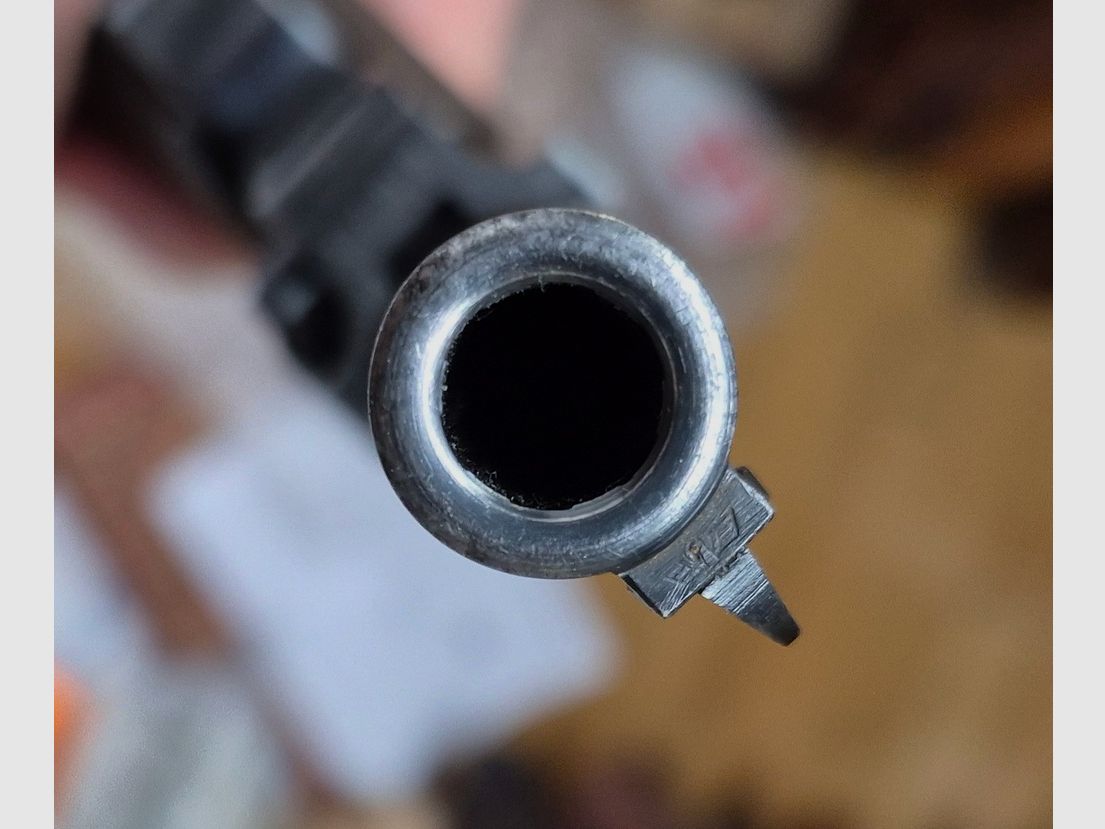 Rarissimo Luger P08 detto "Mauser Banner" – Arma di "Polizia" prodotta da Mauser nel 1942 – Calibro 9×19 – Una delle 25.165 armi di Polizia SS tipo Front Est – Una delle 5.550 contrassegnate "1942" con "Aquila+L" – Stato estetico e meccanico eccezionale – TBE+++, immagine 33 di 33