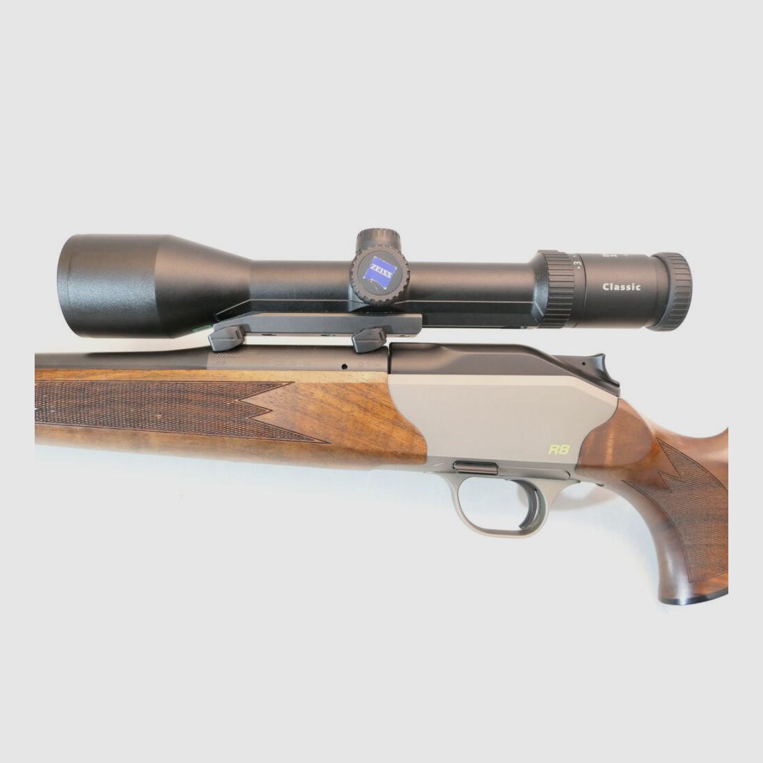 Blaser R8
