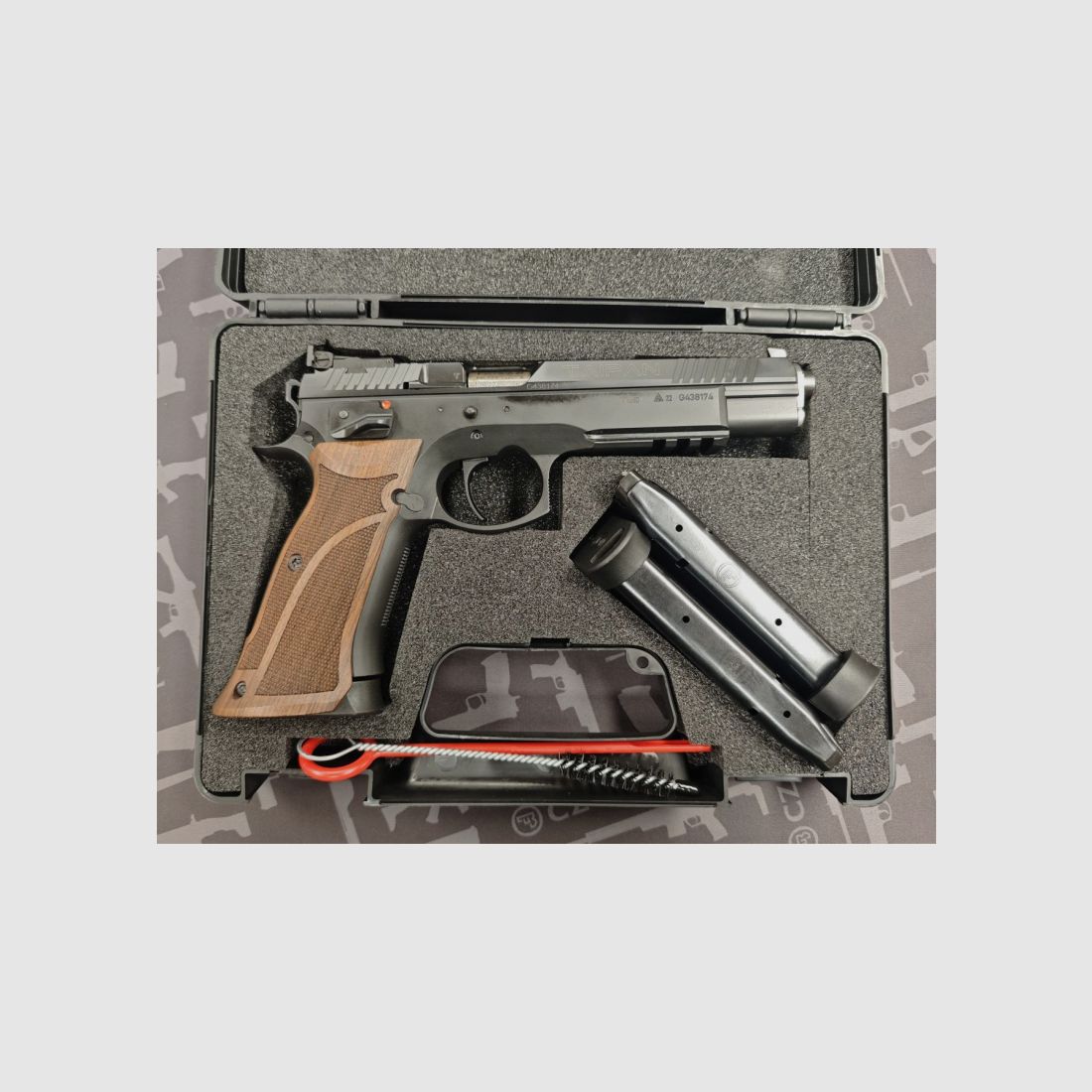 Pro-Tuning CZ 75 SP-01 Taipan 6 Zoll Sportpistole / Matchpistole Kaliber 9mm Luger SAO-Abzug