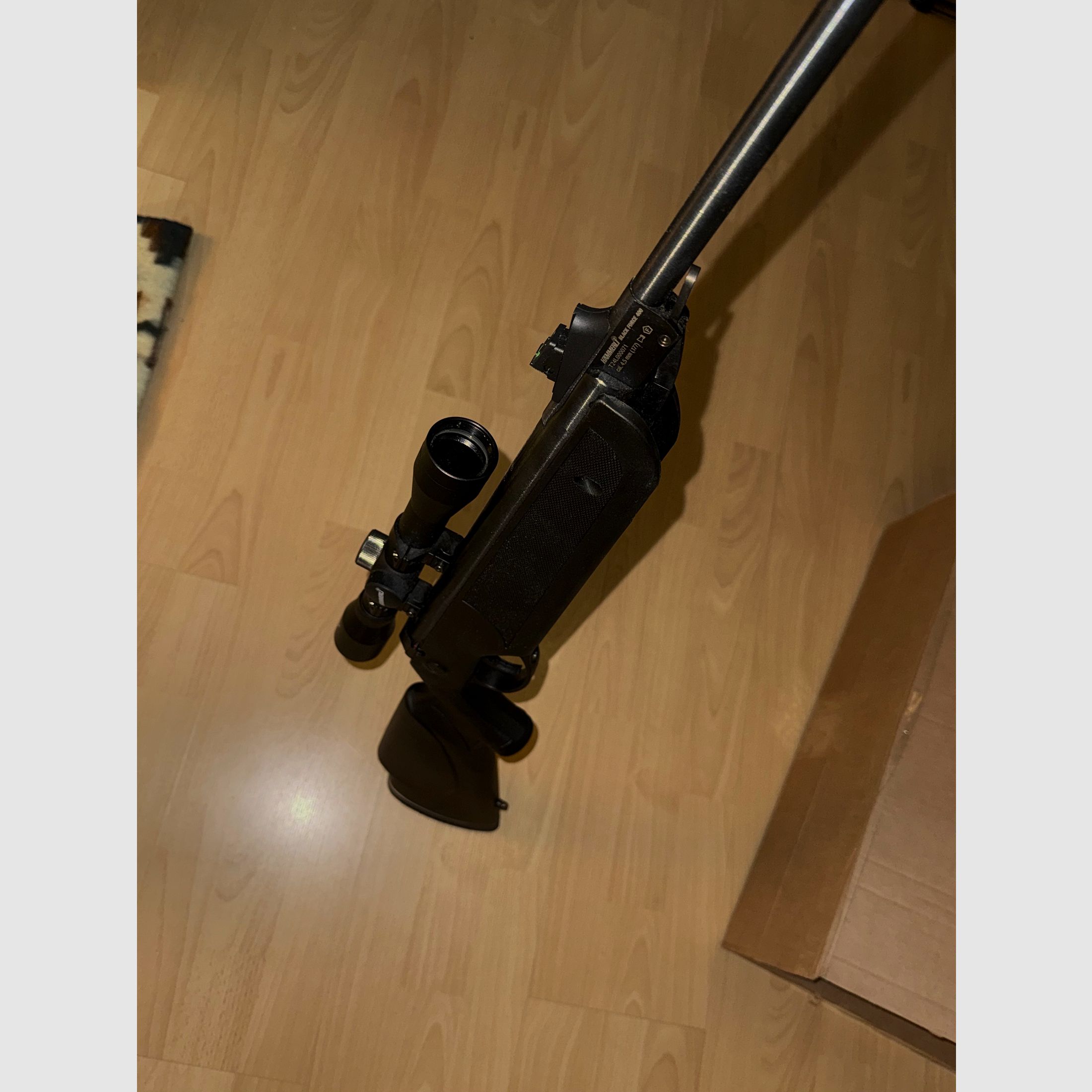 Magnum Schrecksch. Cal. 9mm P.A.K. titan + Hämmerli Black Force 400 Combo carabine à air