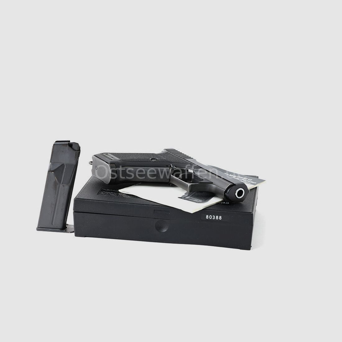 Heckler & Koch P7M13