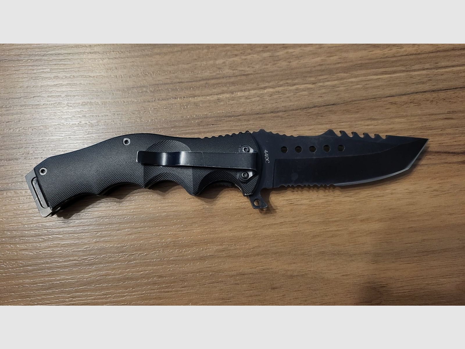 Wolfgangs Outdoor-Klappmesser 440C – Einhandmesser mit Glasbrecher & Gürtelclip