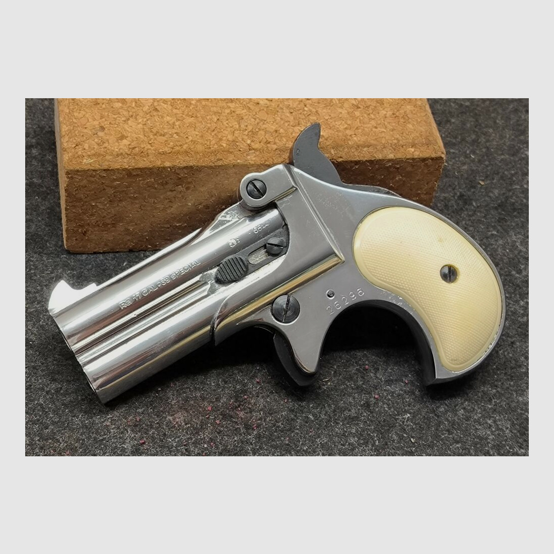 Röhm	 Mod. 17 Derringer - verchromt