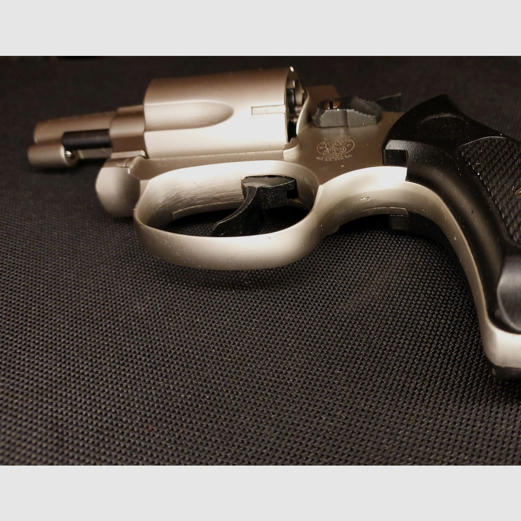 Smith & Wesson Chiefs Special Schreckschussrevolver Kal. 9mm R.K. Nickel (PTB 794)