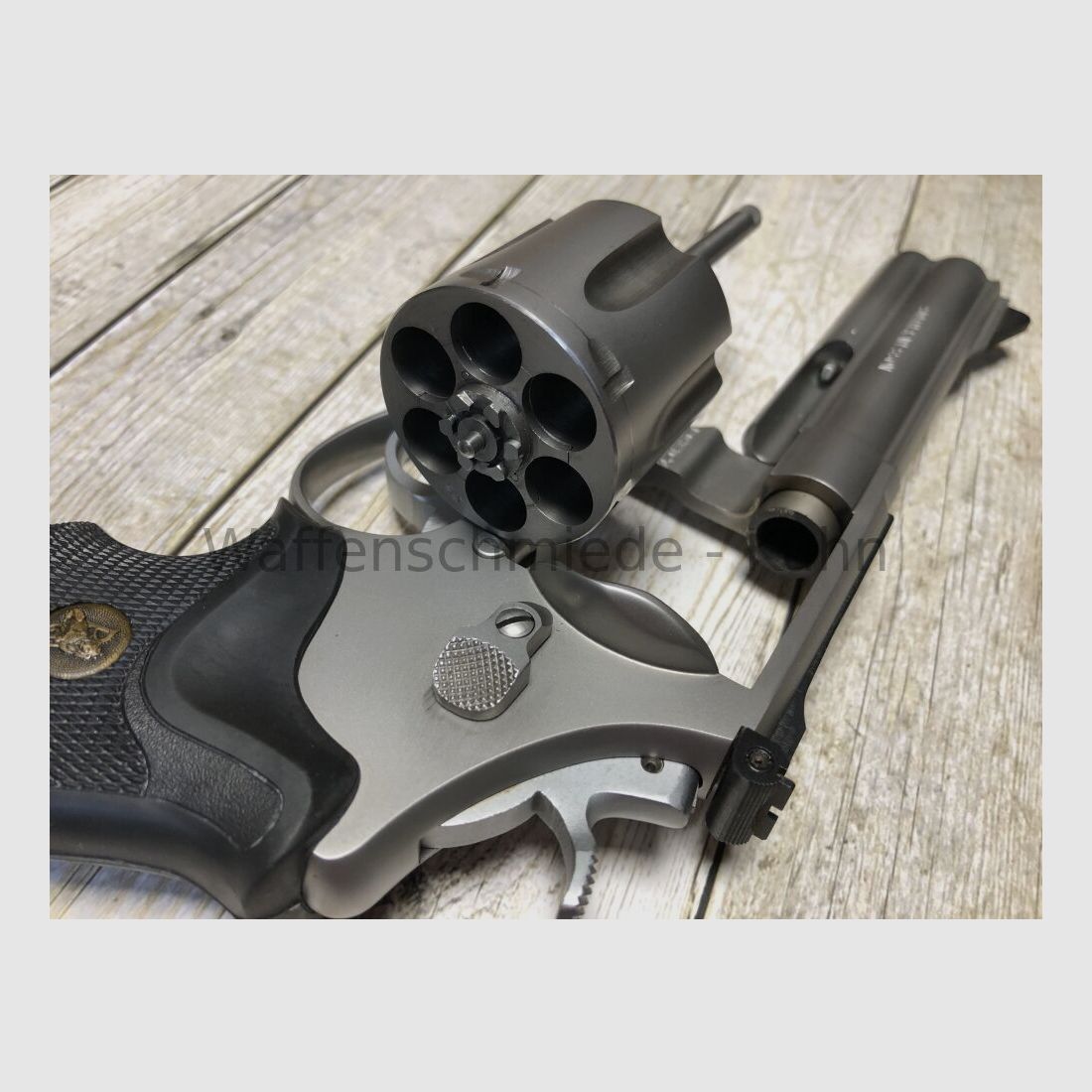 Smith & Wesson Model of 1988