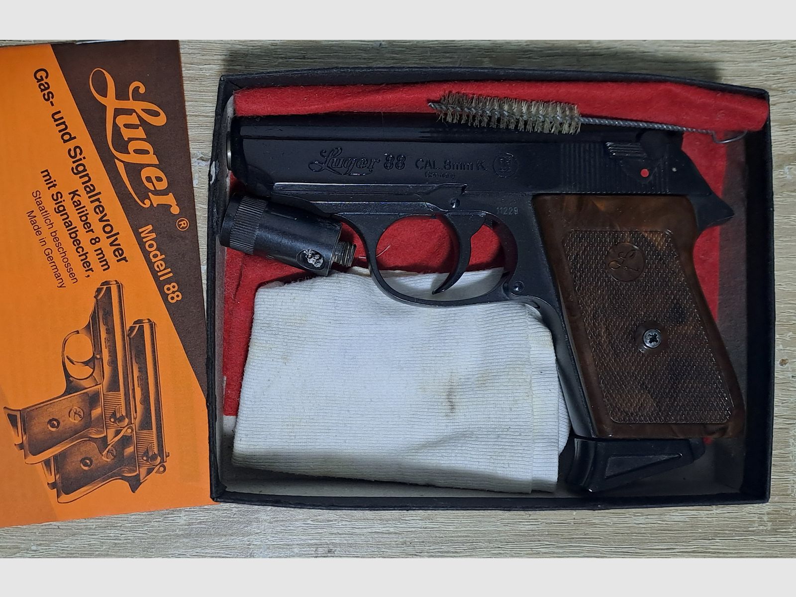 Luger Mod. 88 (Baugleich mit der RG 800) im Kal. 8 mm Knall/ PTB 414