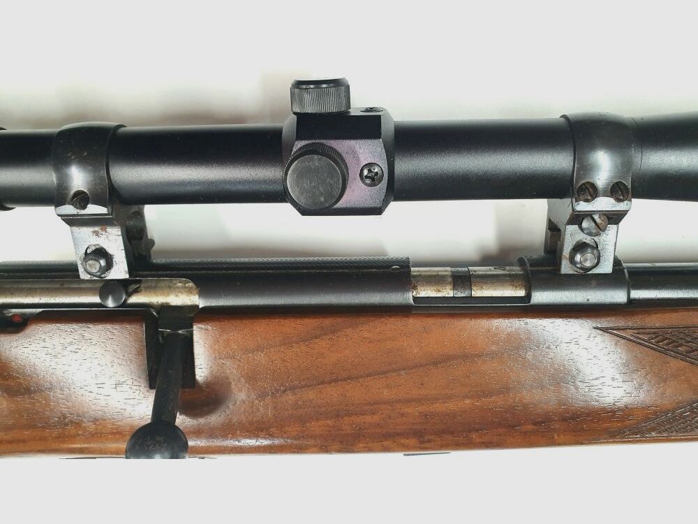 Rifle repetidor Voere Vöhrenbach Voere Vöhrenbach KK