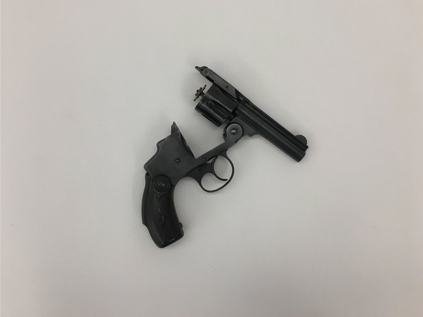 SMITH&WESSON SAFETY HAMMERLESS 3DE MODEL 3 1/4 ” – 38 S&W, afbeelding 3 van 3