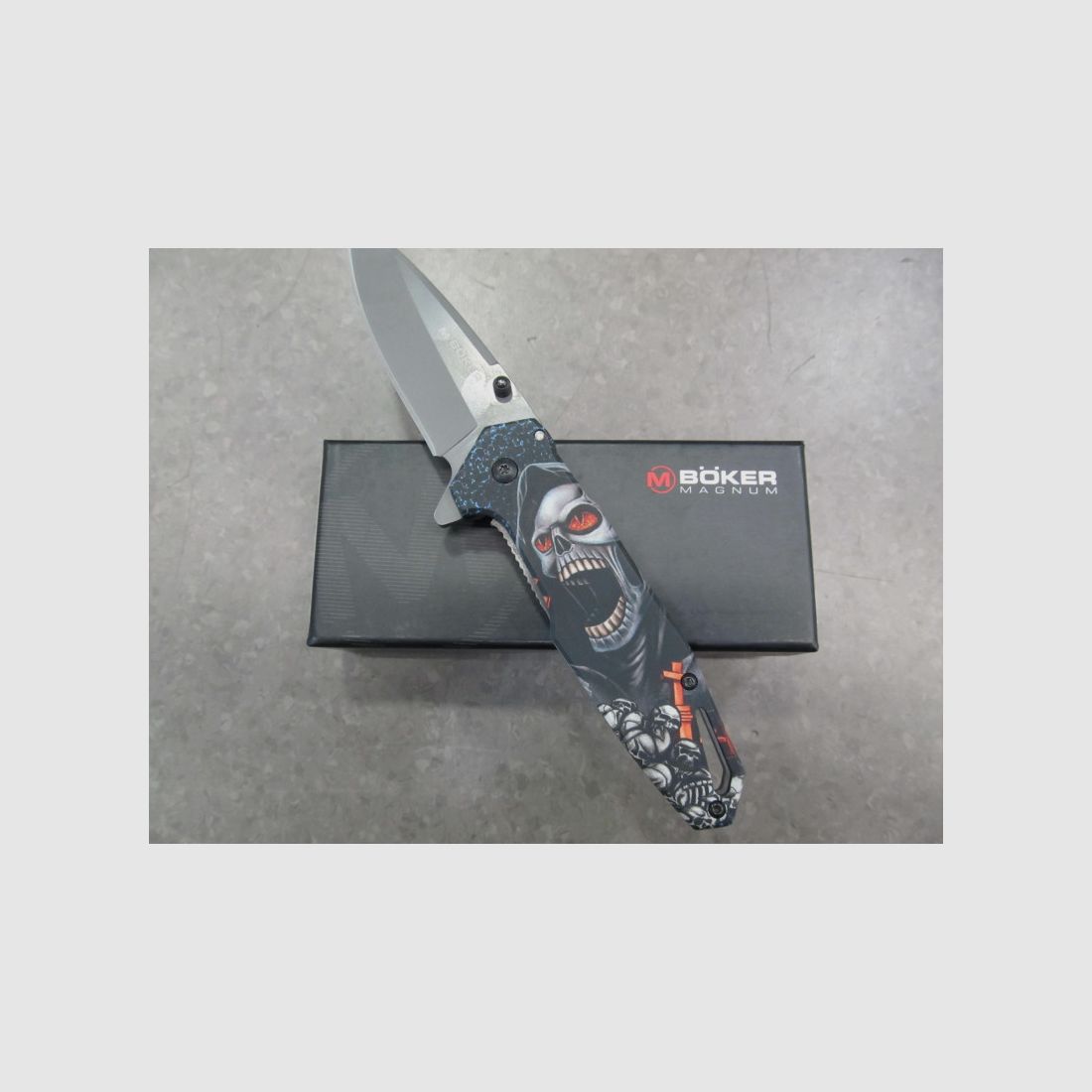 BOKER SCREAMING SKULL, image 2 of 2