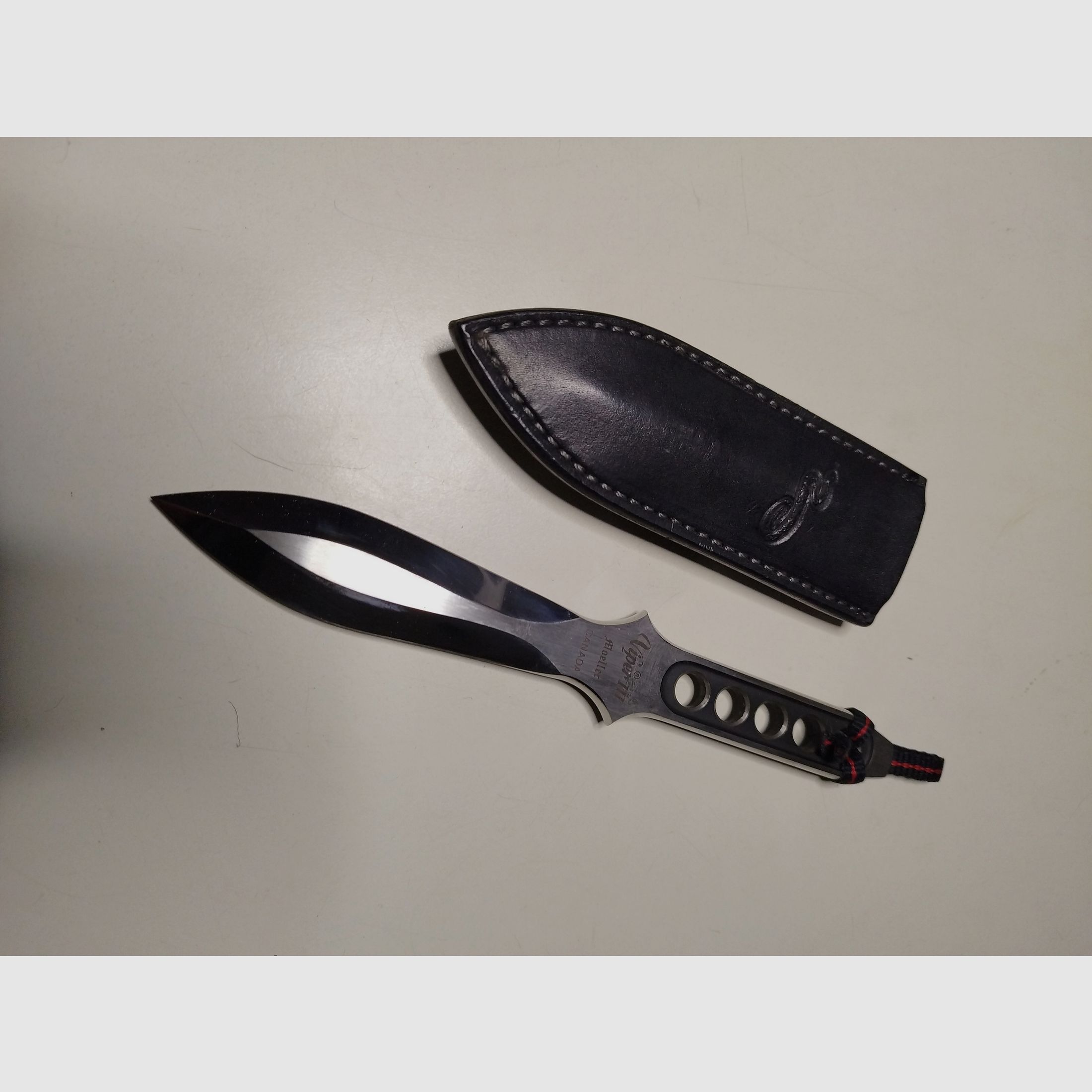 Coltello da lancio di alta qualità MOELLER Canada VIPER III con fodero in pelle con clip