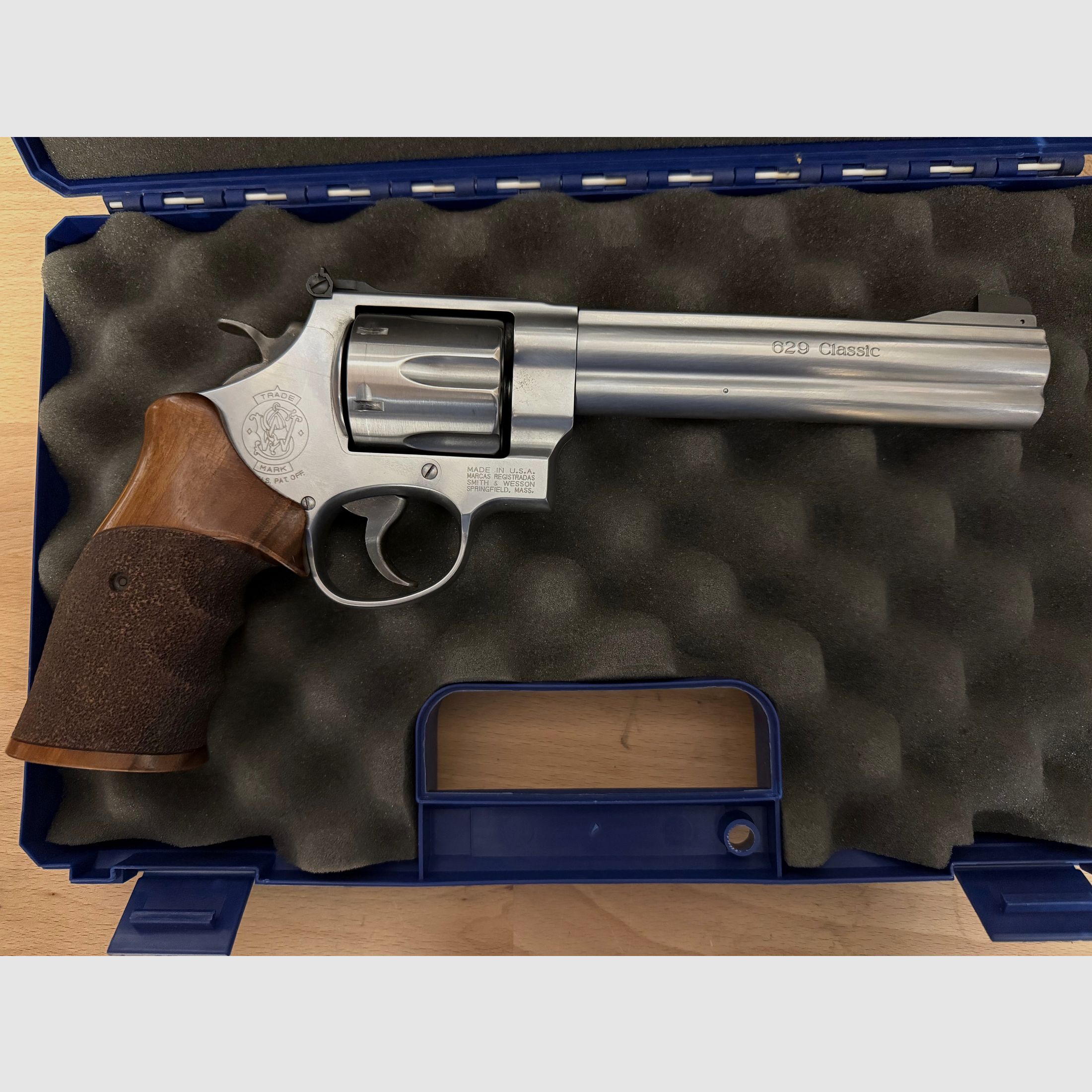 S&W 629 Classic 44 Rem. Magnum
