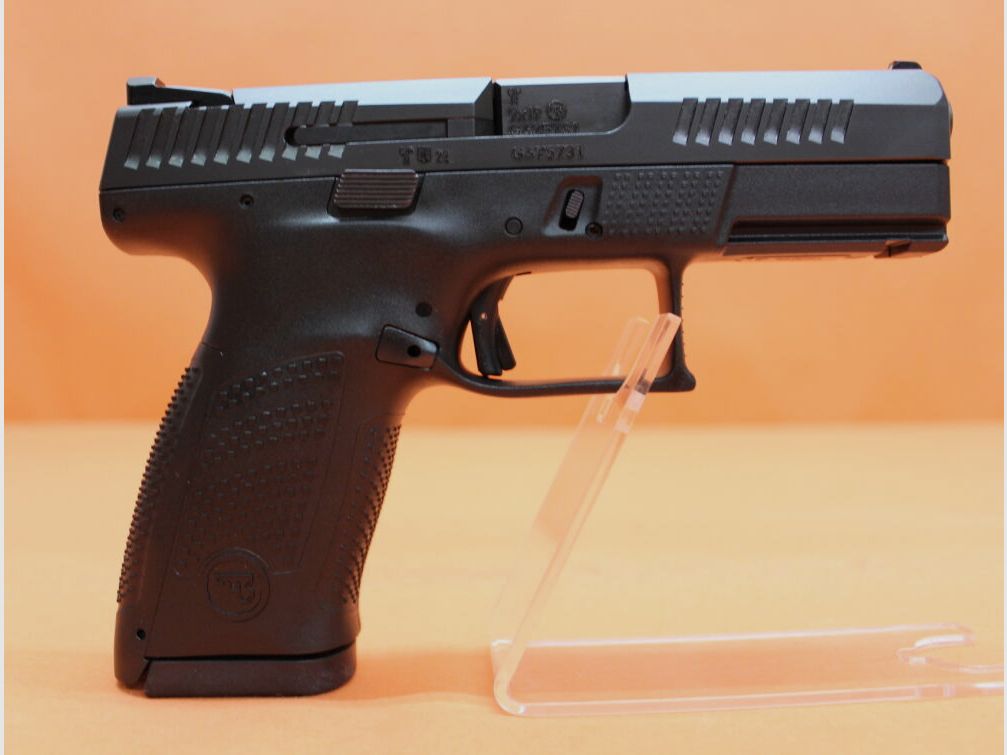 CZUB Ha.Pistole 9mmLuger CZUB CZ P-10 C 102mm Lauf/ Polymer-Griffstück/ Reservemagazin (9mmPara/9x19)