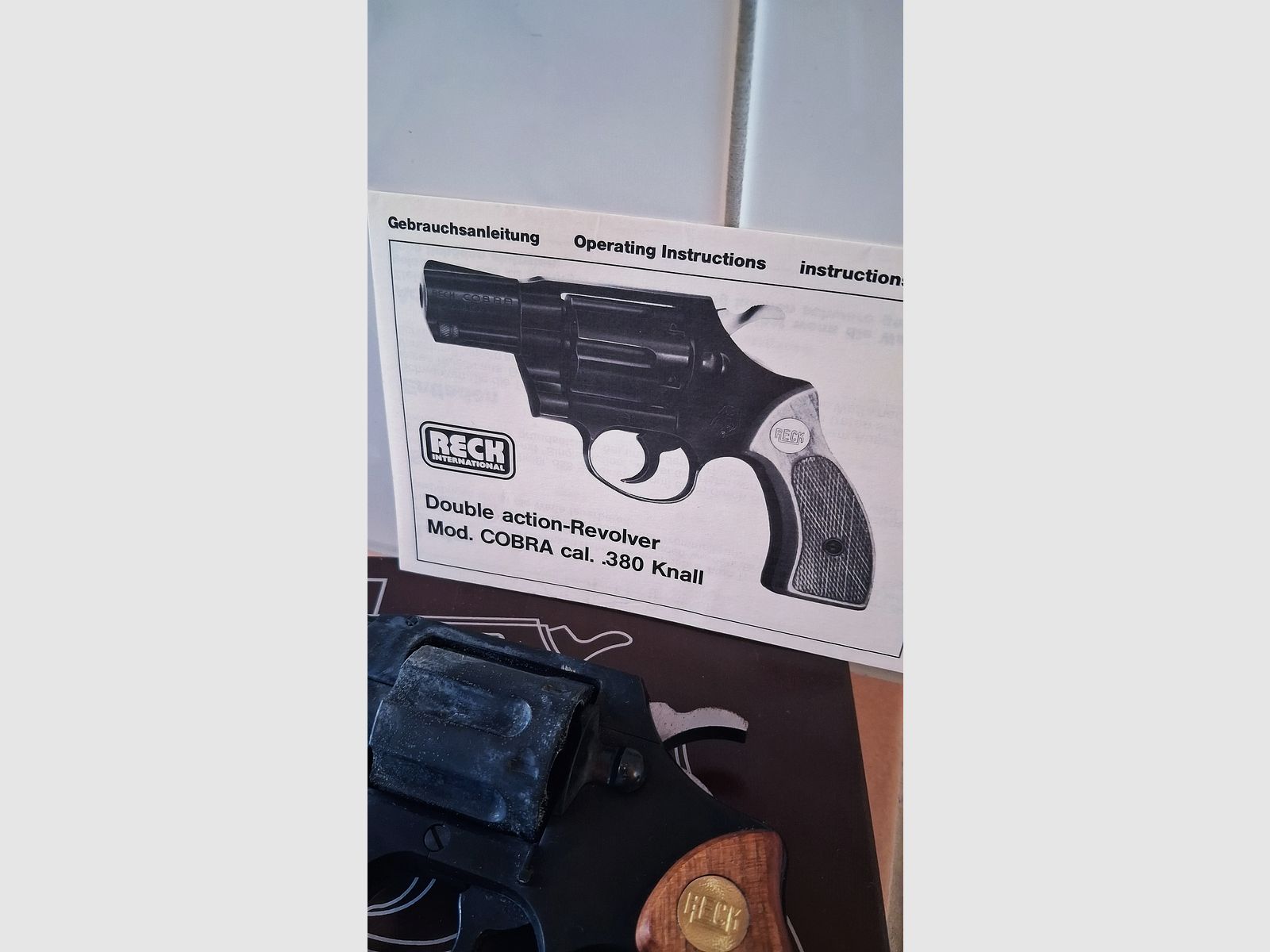 Reck Double Action Revolver Cobra Cal. .380 Blank PTB 216 – Estate find incl. box, brush, manual and firing cup