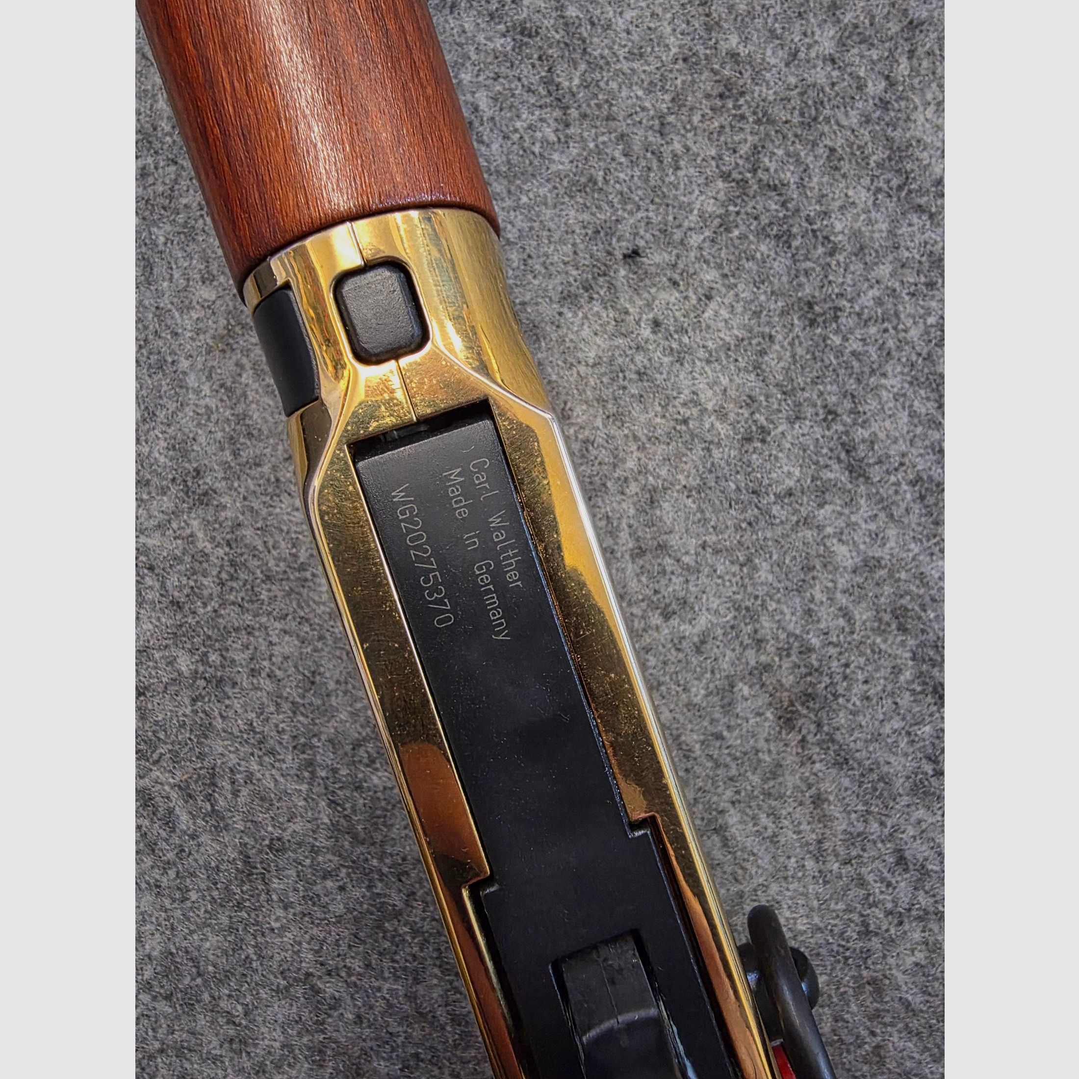 Beautiful Walther Lever Action Long Co2 Rifle Western in Cal. 4.5mm with 8-shot drum