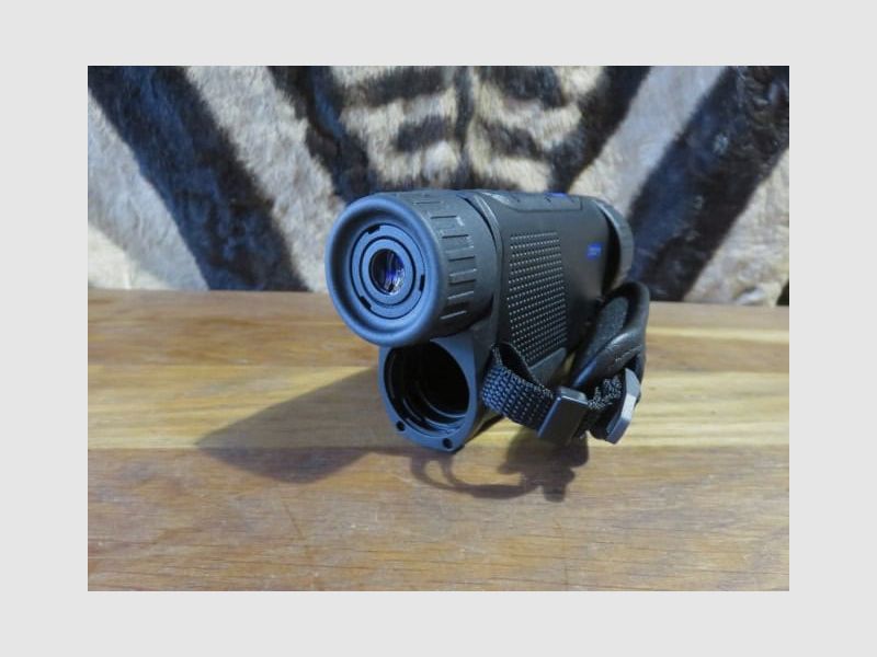 Wärmebildmonokular PULSAR AXION 2 XQ 35 Pro, Bild 3 von 8