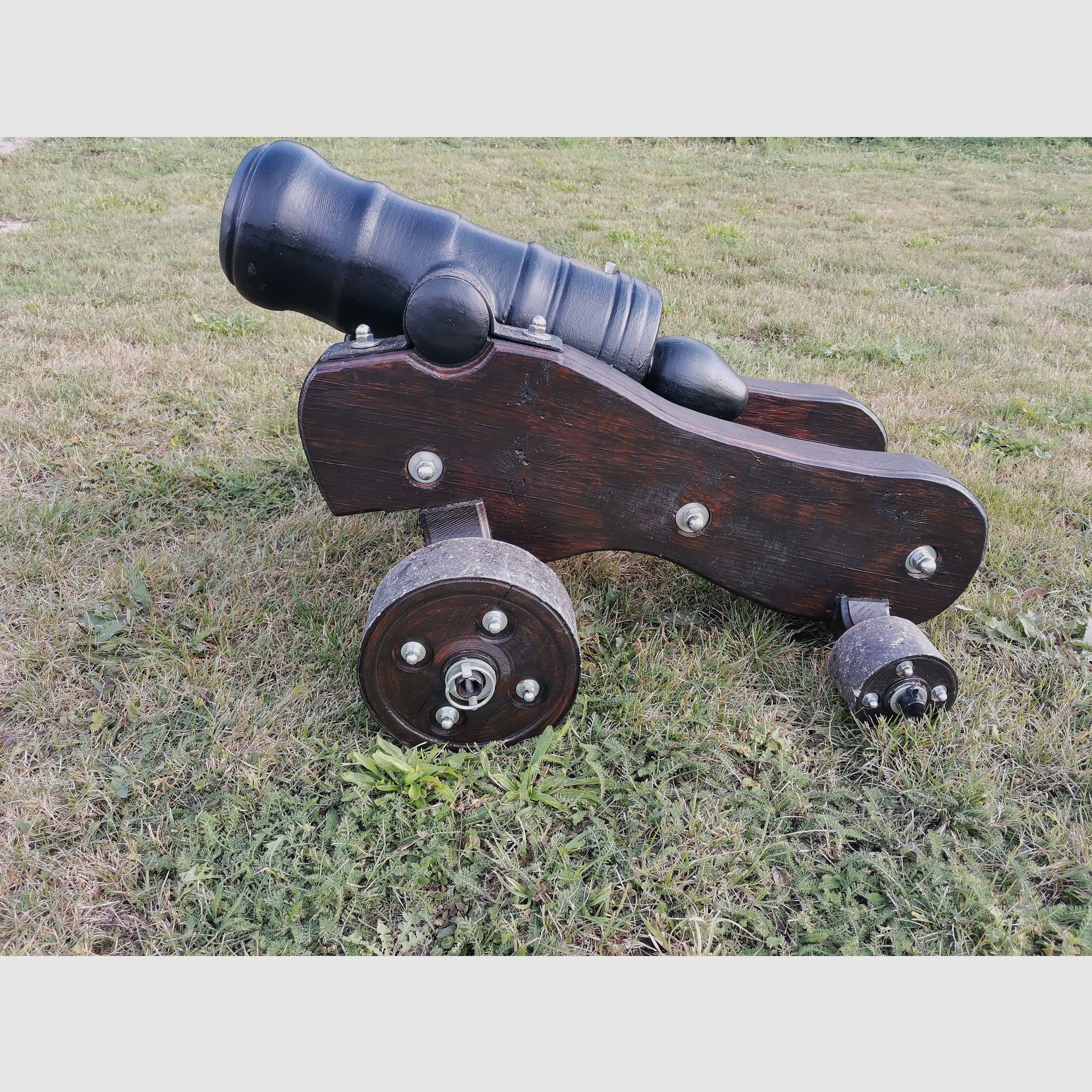 Große Böllerkanone Kaliber 75mm inkl. neuen Beschuss Vorderlader Kanone