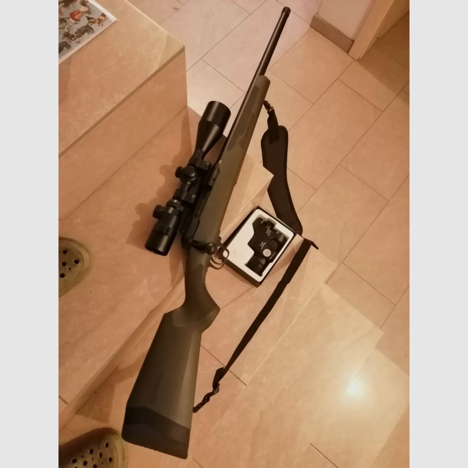 Repeater savage cal.308 with scope and Pard