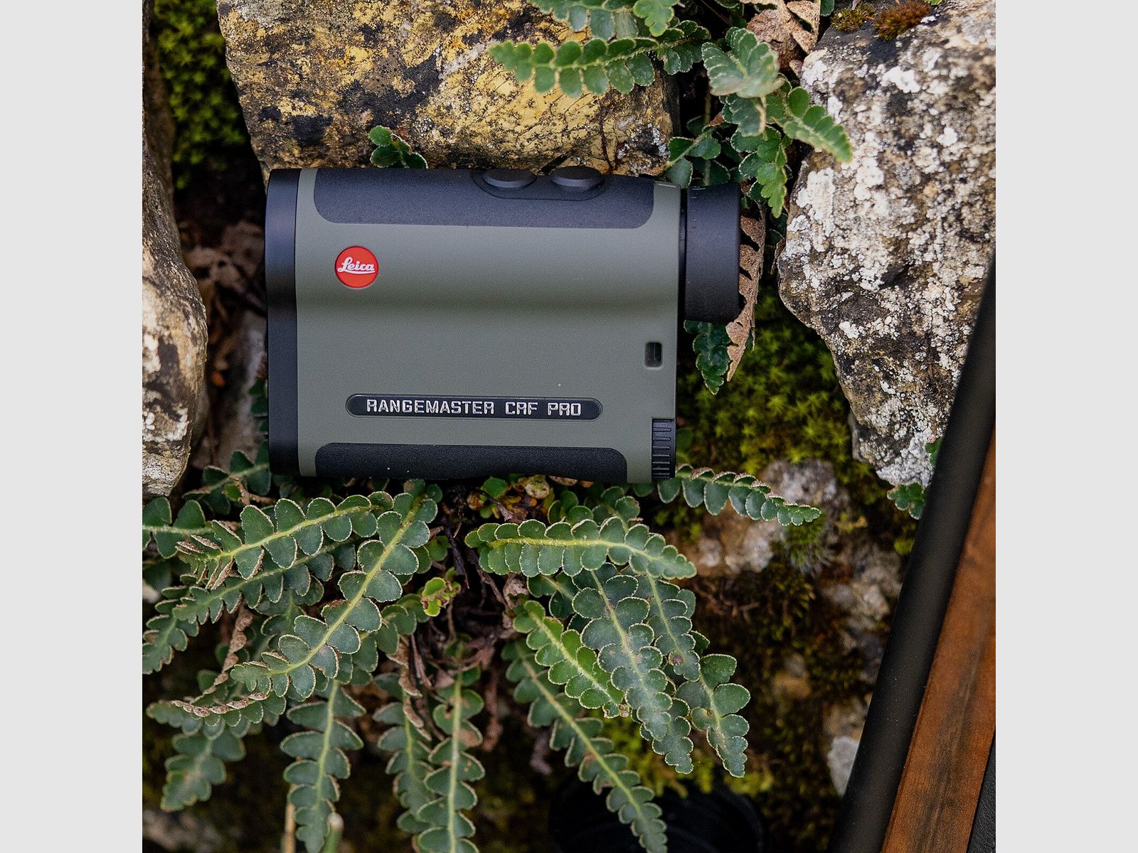 LEICA Rangemaster CRF PRO oliv