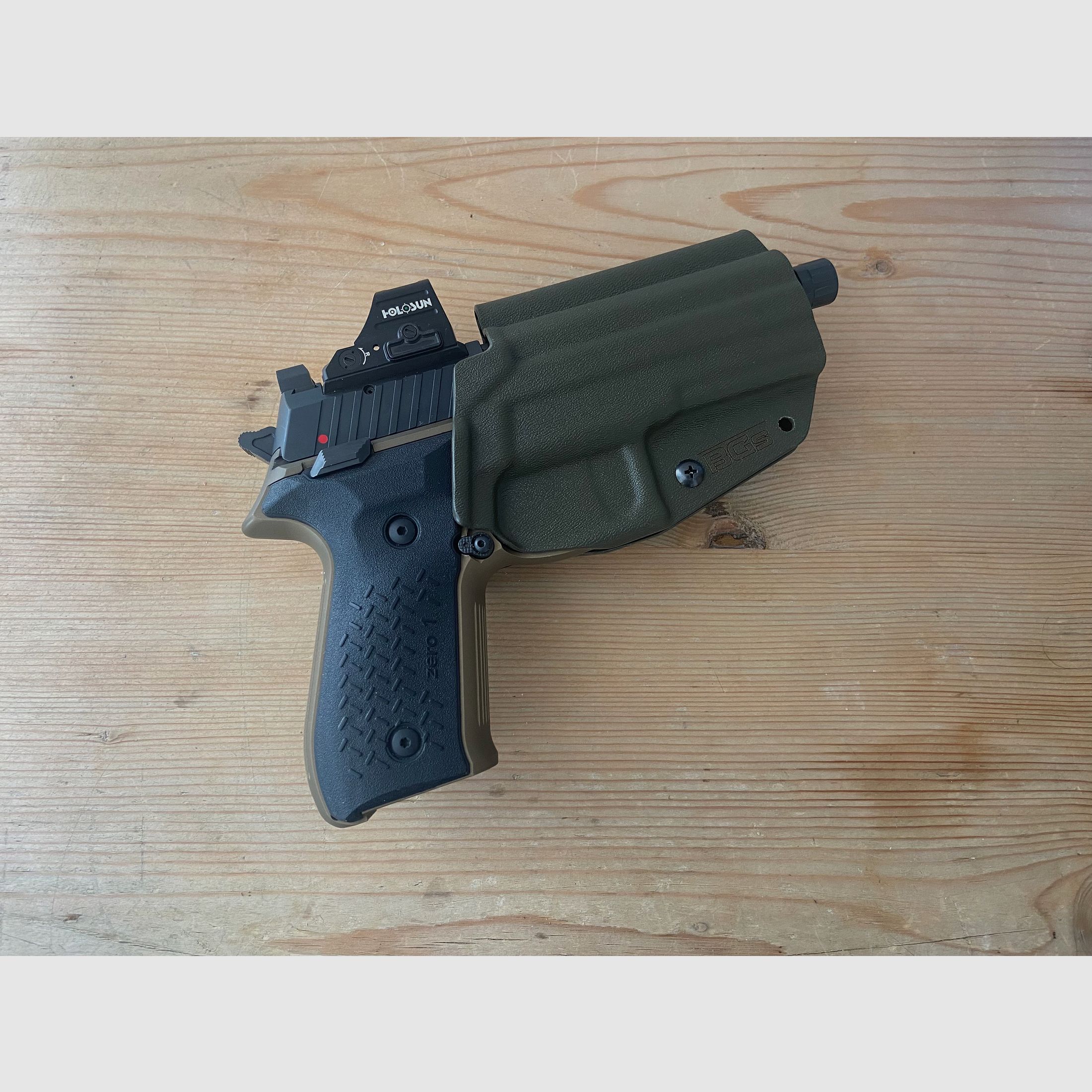Arex Zero 1T FDE 9mm – Red Dot Ready, 3 Magazine + Holster (ohne Holosun)