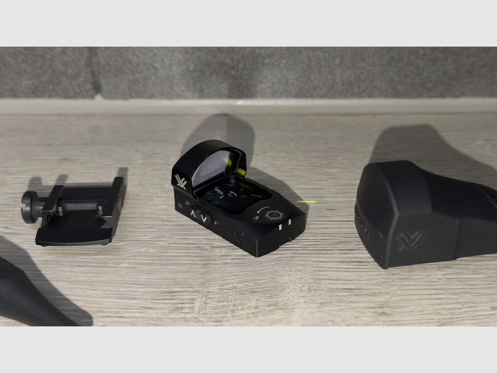 Red Dot Vortex Venom 3 MOA