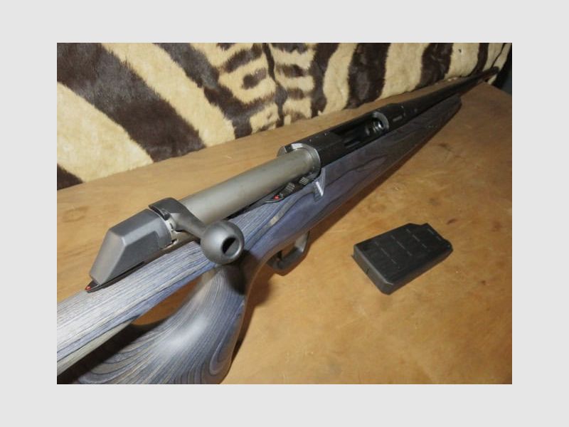 Repetierbüchse WINCHESTER XPR Thumbhole Kal. .243 Win Lauf 56 cm gewinde, Bild 8 von 10