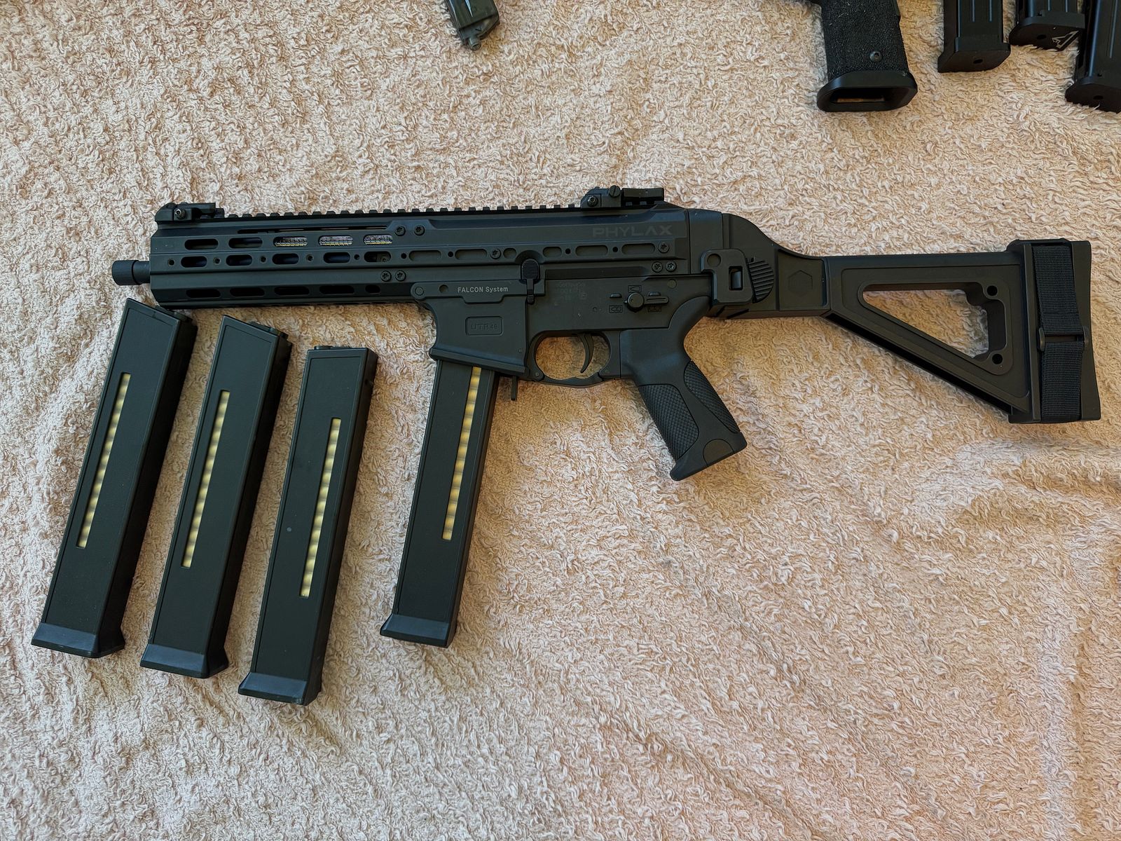 Airsoft Set ab 18 - mit Phylax Rookie x Double Edge Und Pit Viper + Gear