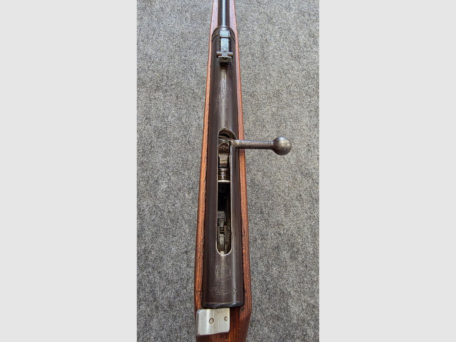 Haenel Mod. 49a met laminaatstock uit 1959 in goede staat, doorlader, geen 310