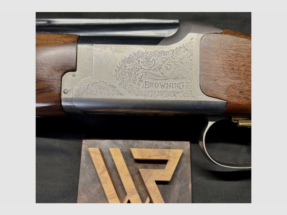 Browning B 425 12/70