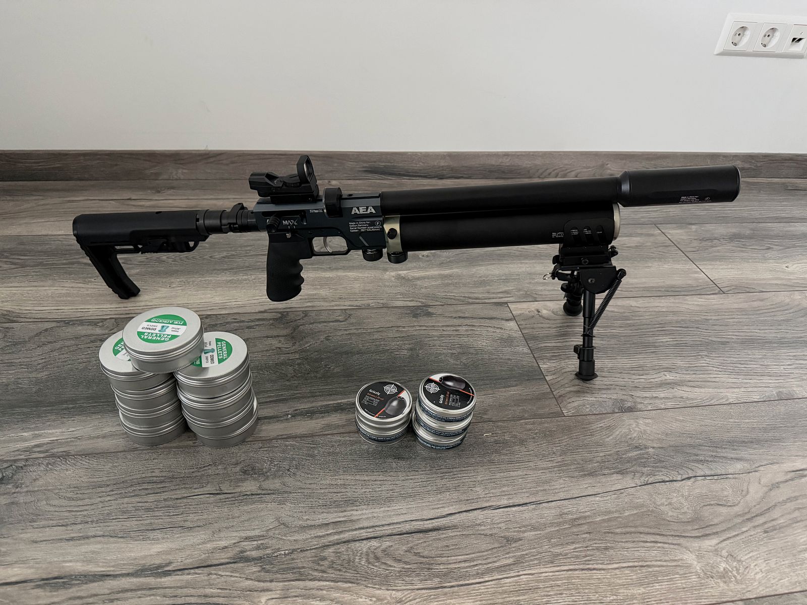 AEA HP Max with accessories