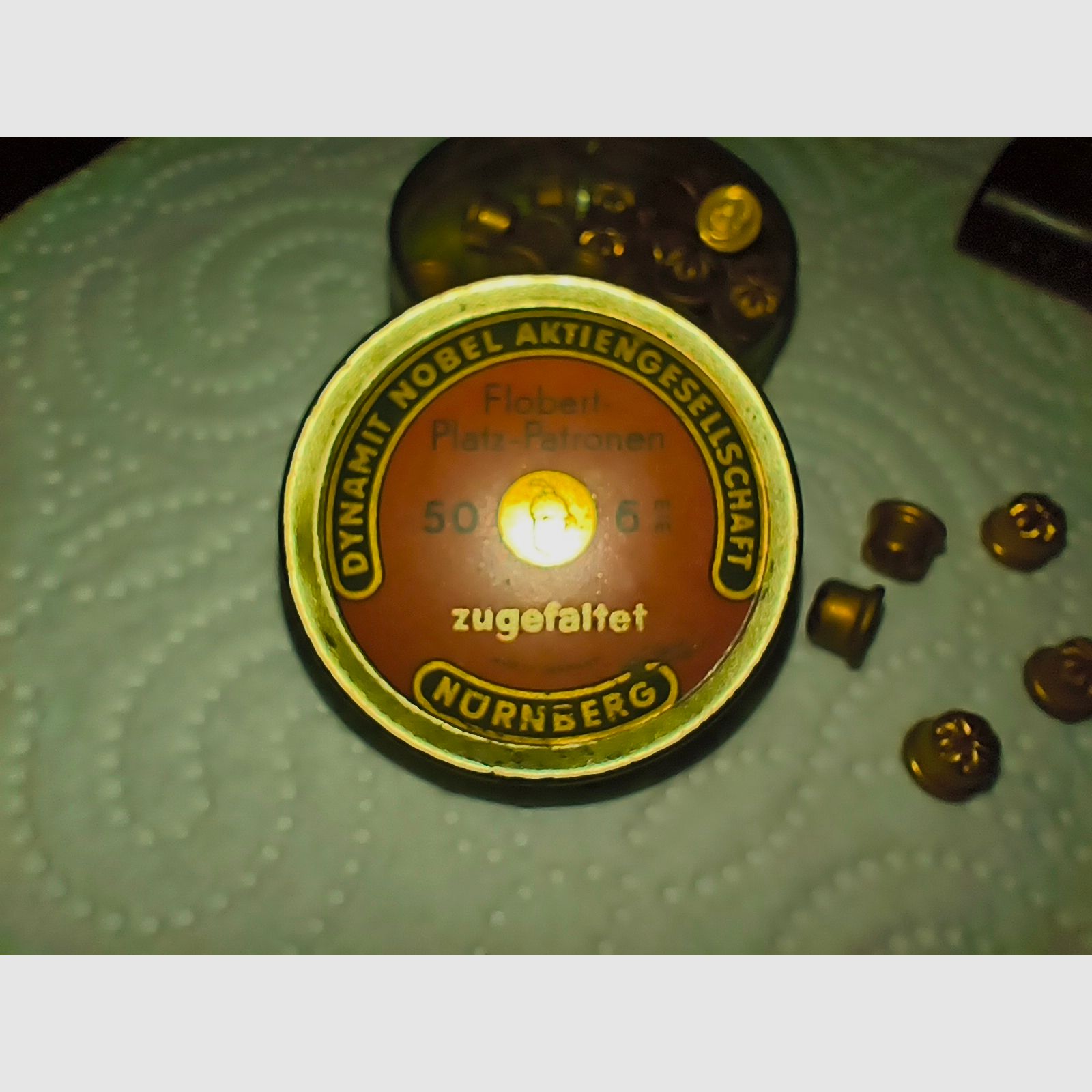Derringer 6mmK, mit alten Platzpatronen 