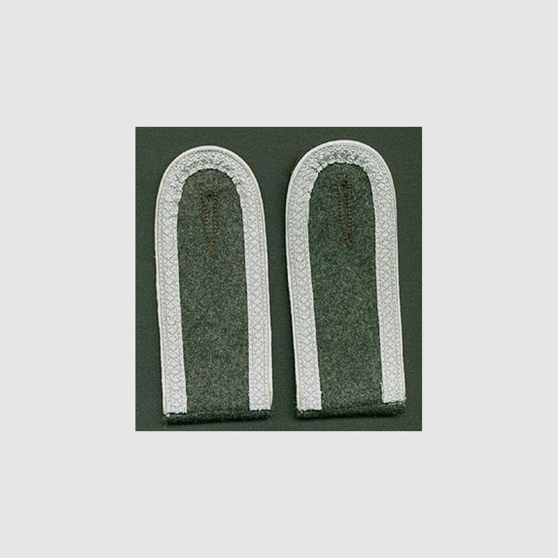 Paar Schulterklappen Unteroffizier Infanterie Wehrmacht Repro !!!