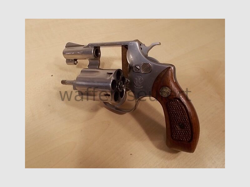 Smith & Wesson M 60 Stainless 2 Zoll Revolver