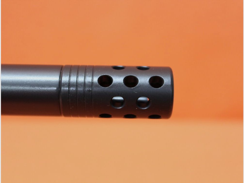 CZUB Rep. carabina .22lr CZUB CZ 457 con impugnatura a pistola filettata 20"/525mm canna Varmint/ filettatura 1/2-20/ calciolo a pistola