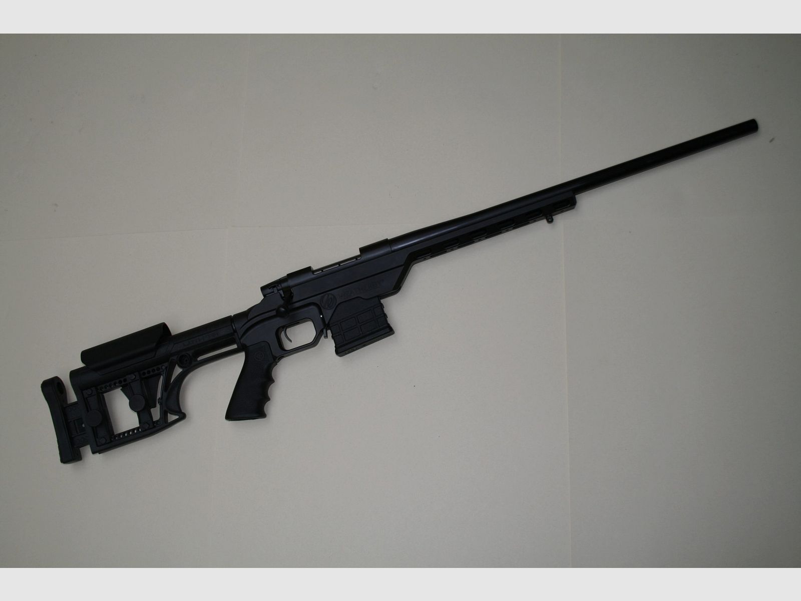 Weatherby Vanguard geweer kal. 308Win met MDT-schaft, afbeelding 1 van 6