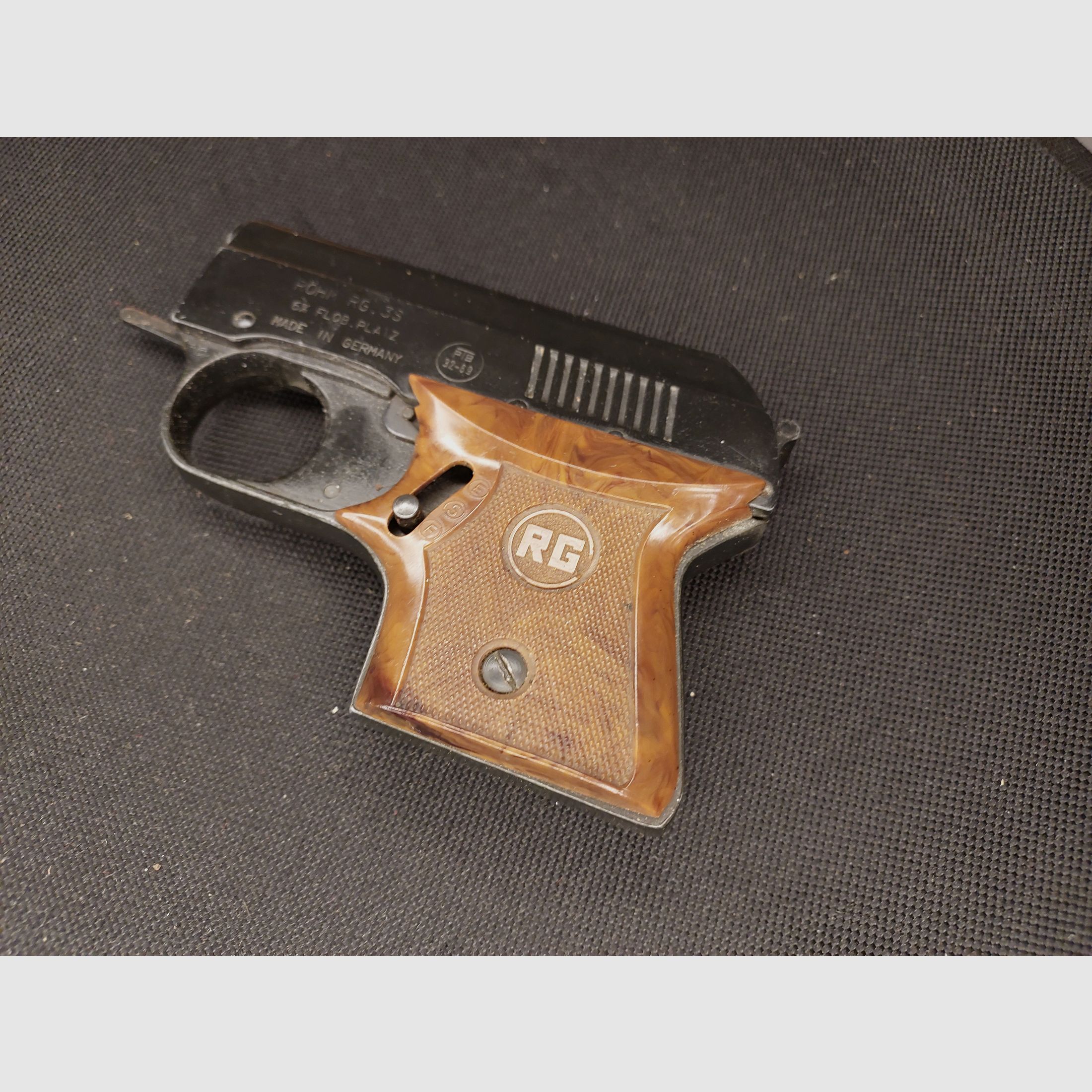 Taschenpistole RG3s - Röhm RG 3 s Schreckschuss Pistole Kal. 6mm Flobert (PTB 33-69)