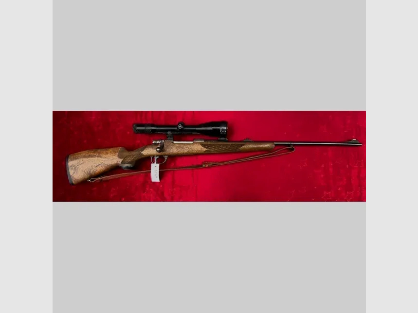 Mauser Modell 98 Cal. 300 WinMag mit sehr schönen Silbereinlagen und tiefen Gravuren 