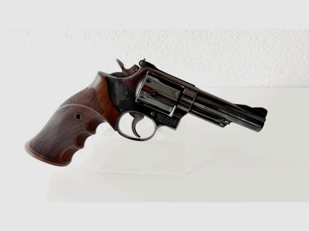 Smith & Wesson Mod. 19-4 Holzgriff .357Mag, Bild 2 von 3